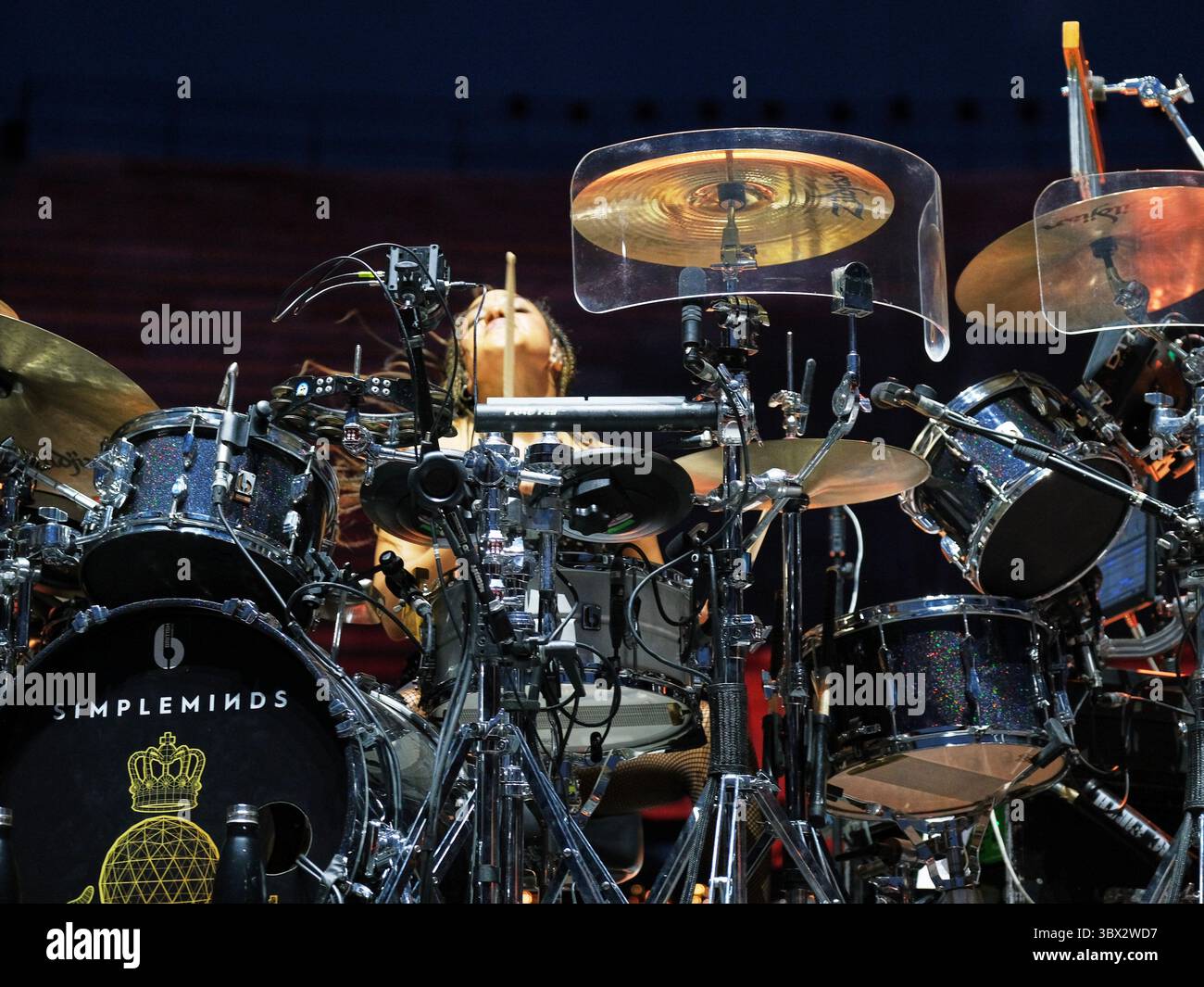 Arena, Verona, Italia, 15 luglio 2025, Cherisse Osei durante SIMPLE MINDS - SUMMER LIVE 2025 - Concerto musicale Foto Stock