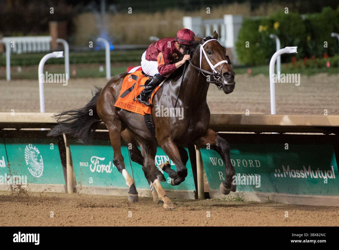 18 settembre 2021, Louisville, Kentucky, Stati Uniti: 18 settembre, 2021: Shedaresthedevil #7, guidato dal fantino Florent Geroux vince il Locust Grove Stakes (Grade 3) a Churchill Downs a Louisville, Kentucky, il 18 settembre 2021. Jessica MorganEclipse SportswireCSM(immagine di credito: &Copy; CSM tramite filo ZUMA) Foto Stock