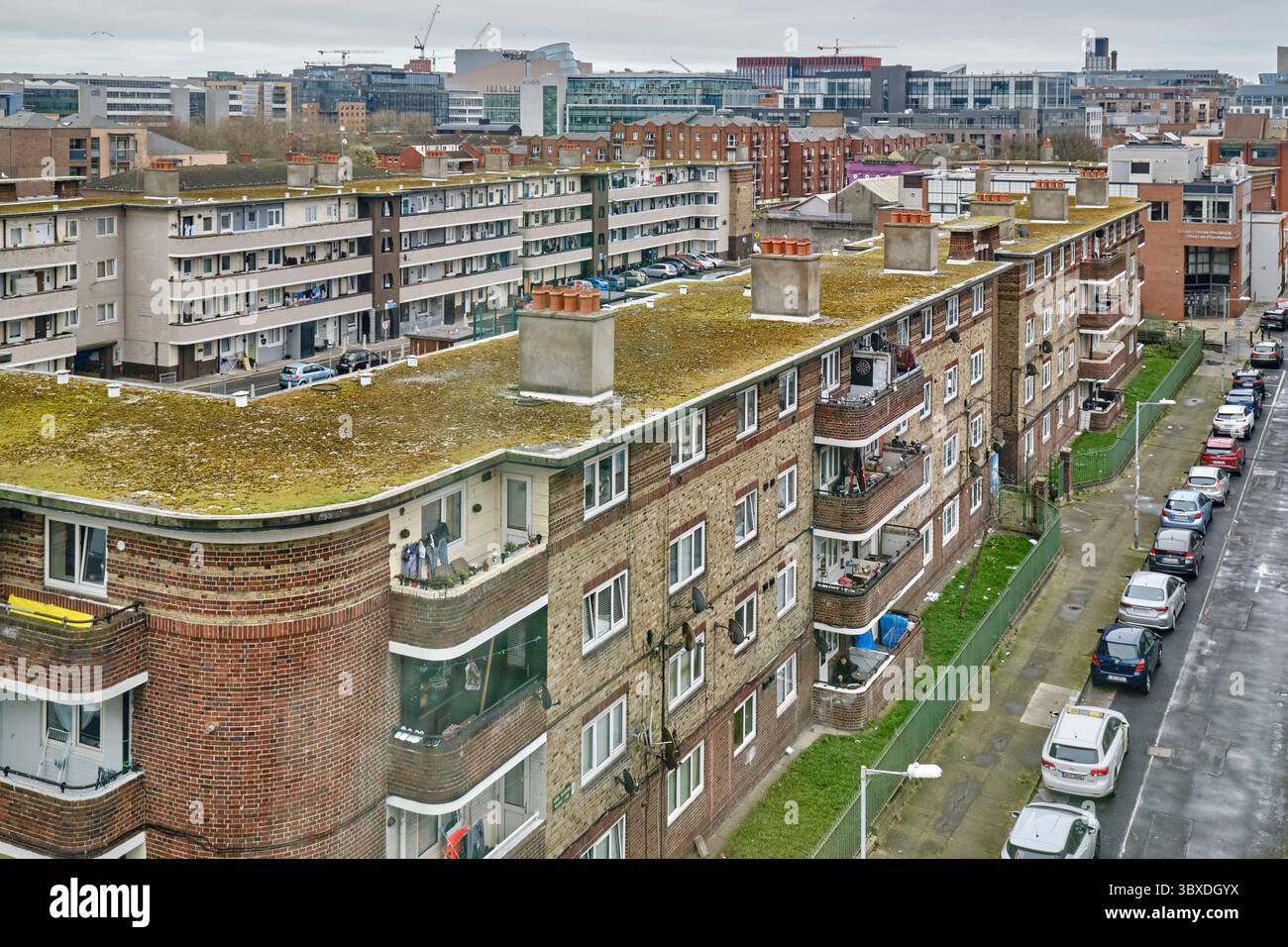 Architettura degli anni '70 nel centro di Dublino. Repubblica d'Irlanda Foto Stock