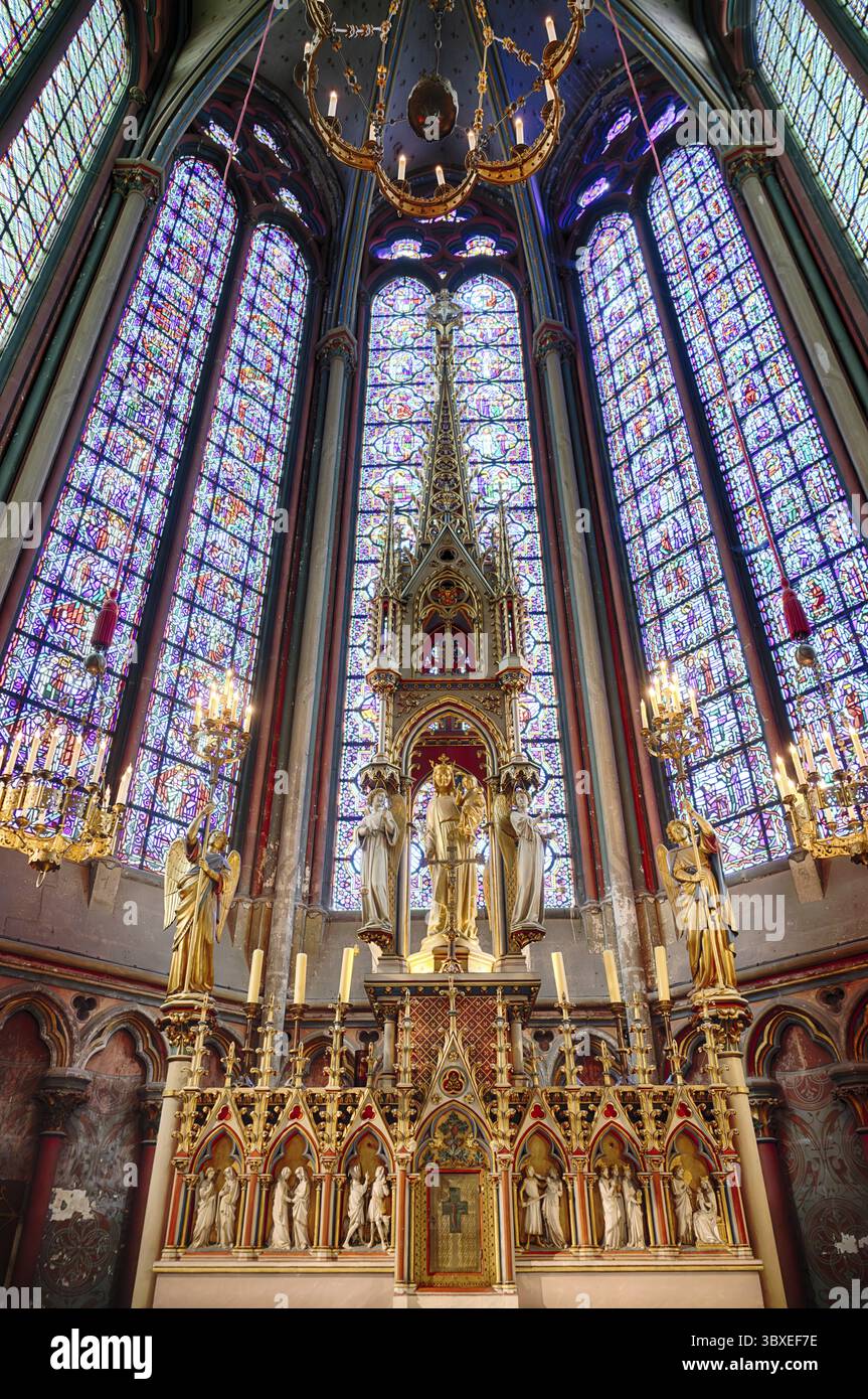 Vista interna, altare, Cappella del Santissimo Sacramento, Chapelle du Saint-Sacrement, Saint-Augustin de Cantorbery, cappella radiale, ambulatorio, Cathedr Foto Stock