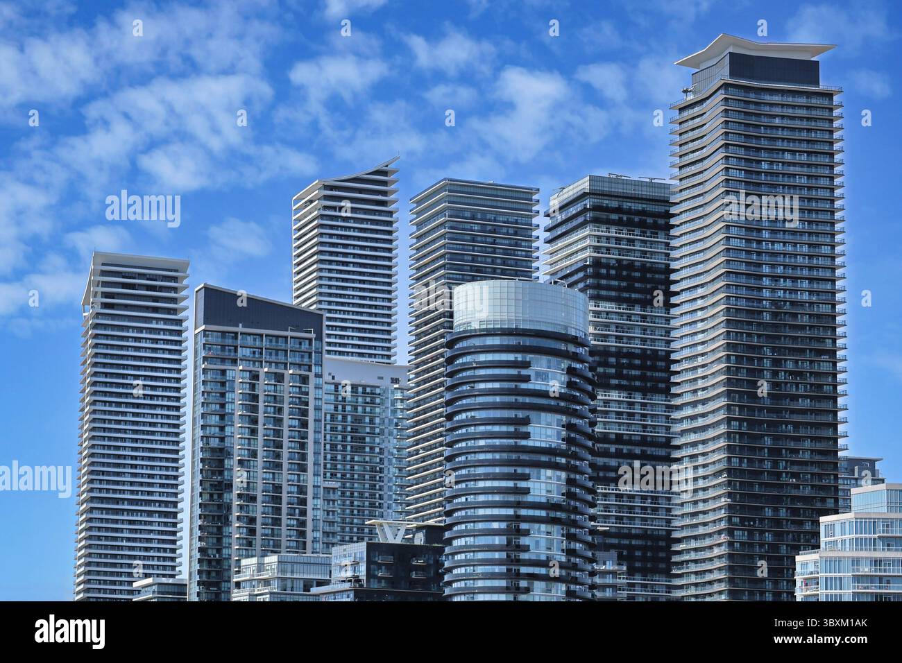 Quartiere di moderni ed alti edifici ad appartamenti Foto Stock