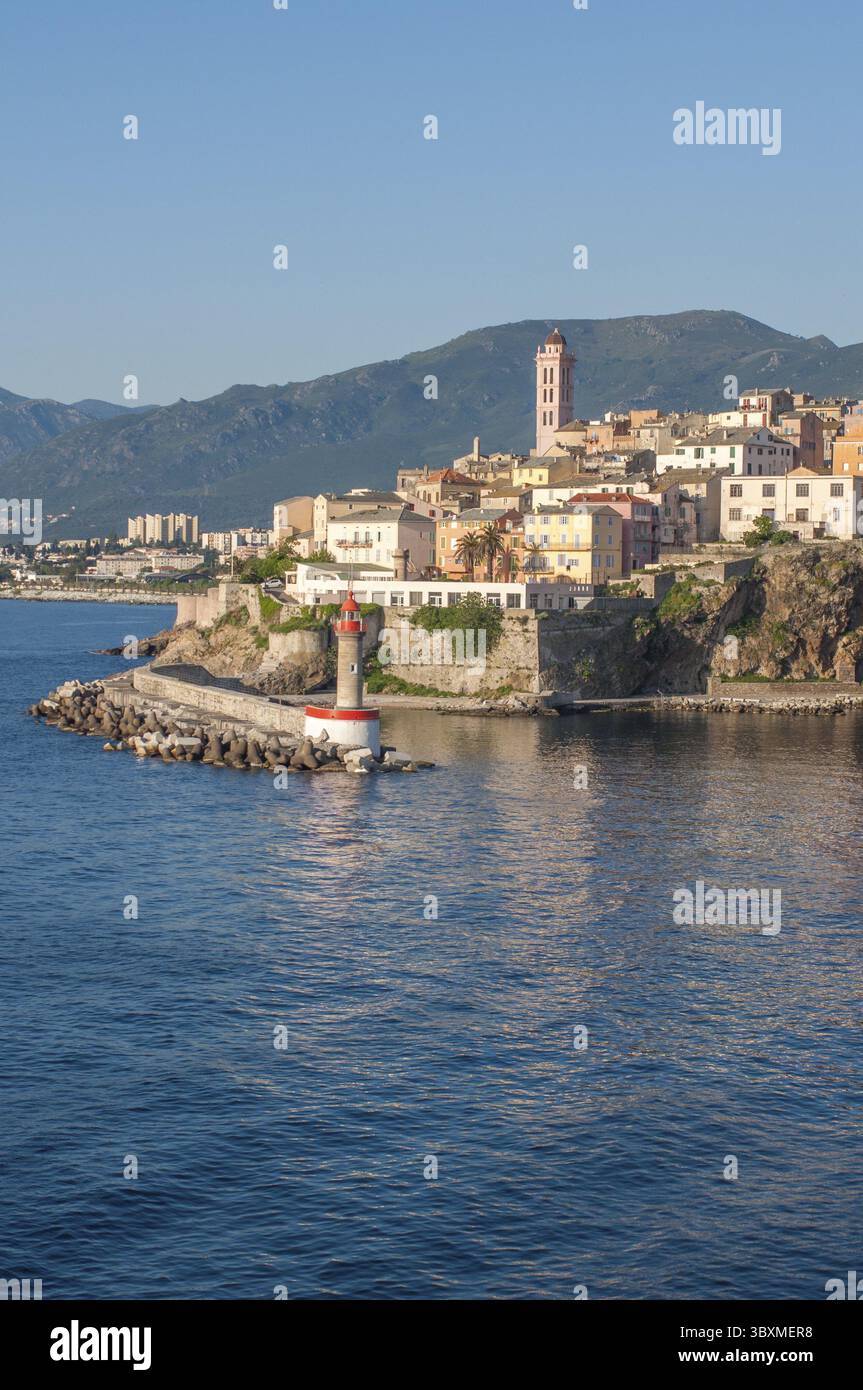 Porto dell'isola della bellezza in Corsica, Francia, bastia, francia Foto Stock