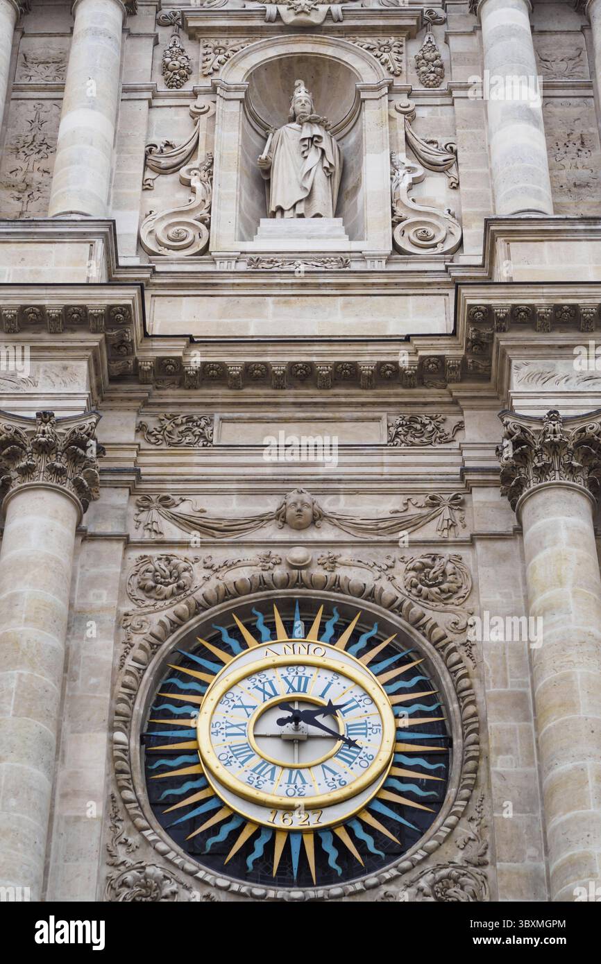 Orologio della Chiesa di San Paolo a Parigi Foto Stock