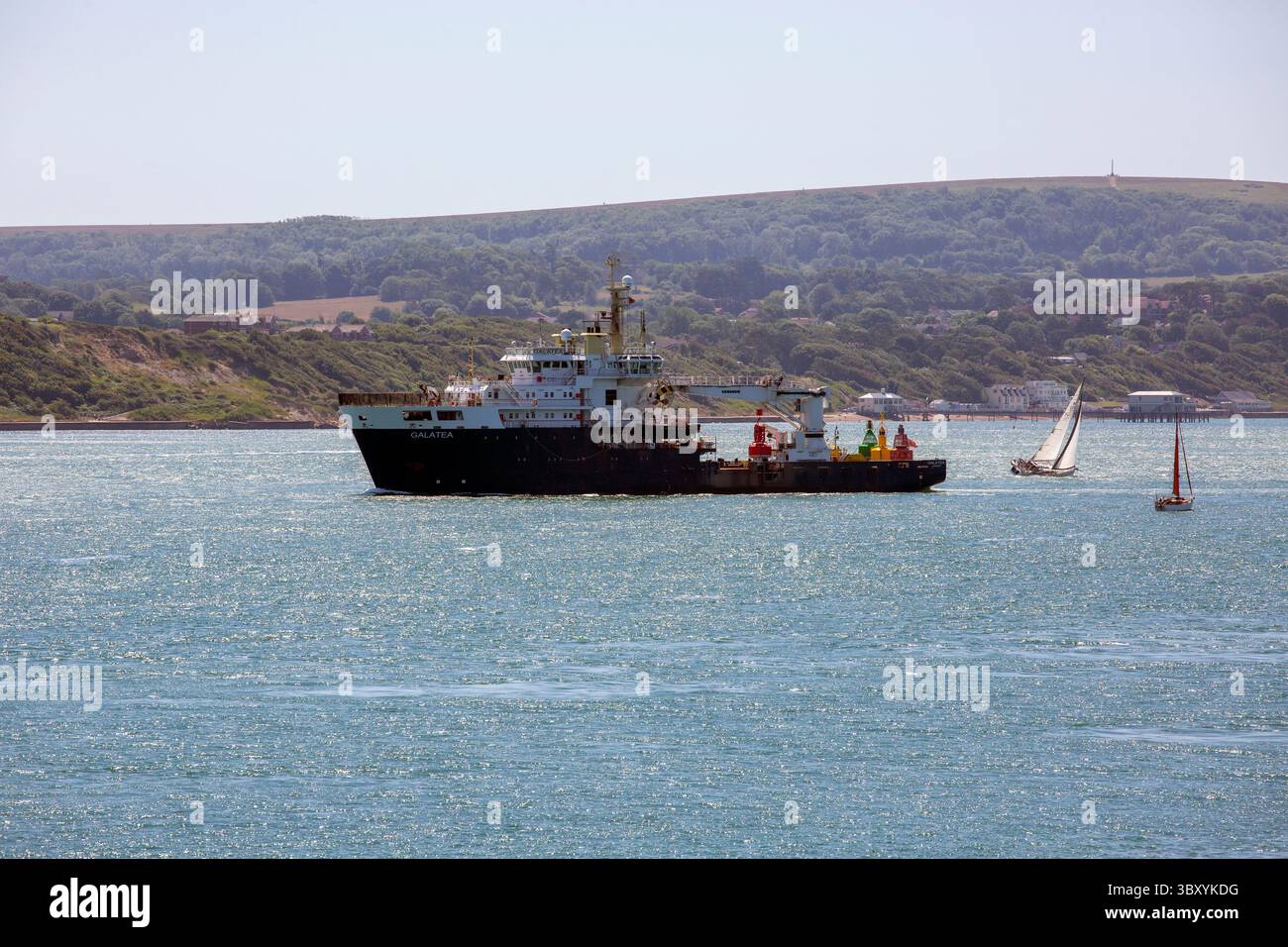 Trinity House Vessel THV Galatea. Tender del faro nel Solent Foto Stock