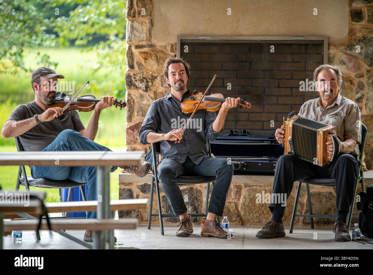 9 settembre 2021, Church Creek, Maryland, USA: Esibizione dal vivo della Savoy Family Cajuna (immagine di credito: © Edwin Remsberg/VW Pics via ZUMA Press Wire) Foto Stock