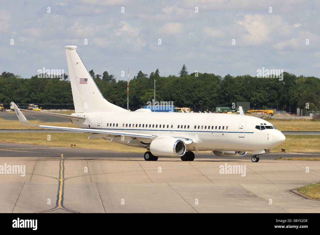 02-0202, United States Air Force, Boeing C-40, partenza dall'aeroporto di Londra Stansted, Essex, Regno Unito il 18 luglio 2025 Foto Stock
