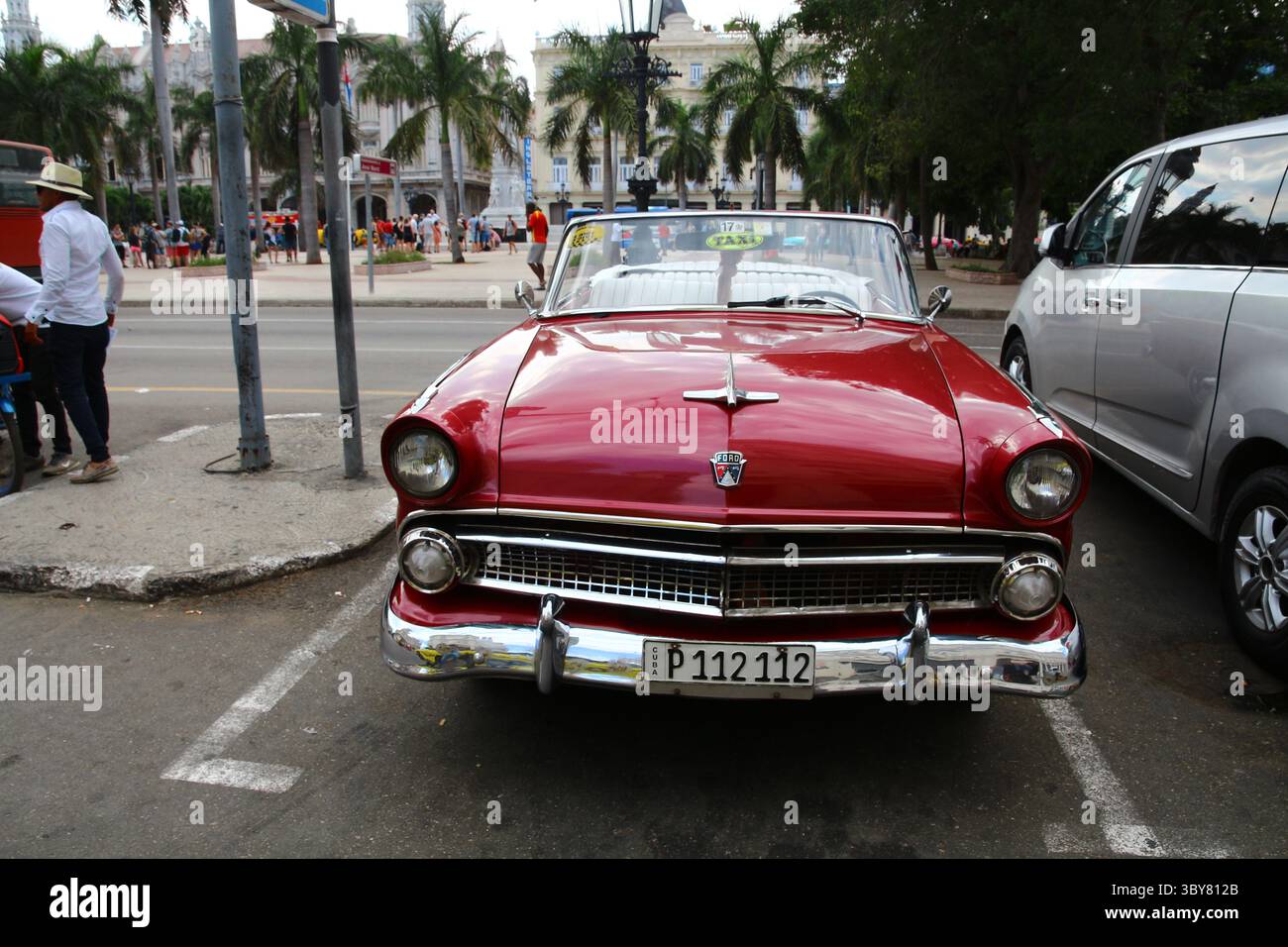 Tipica auto d'epoca a l'Avana, Cuba Foto Stock