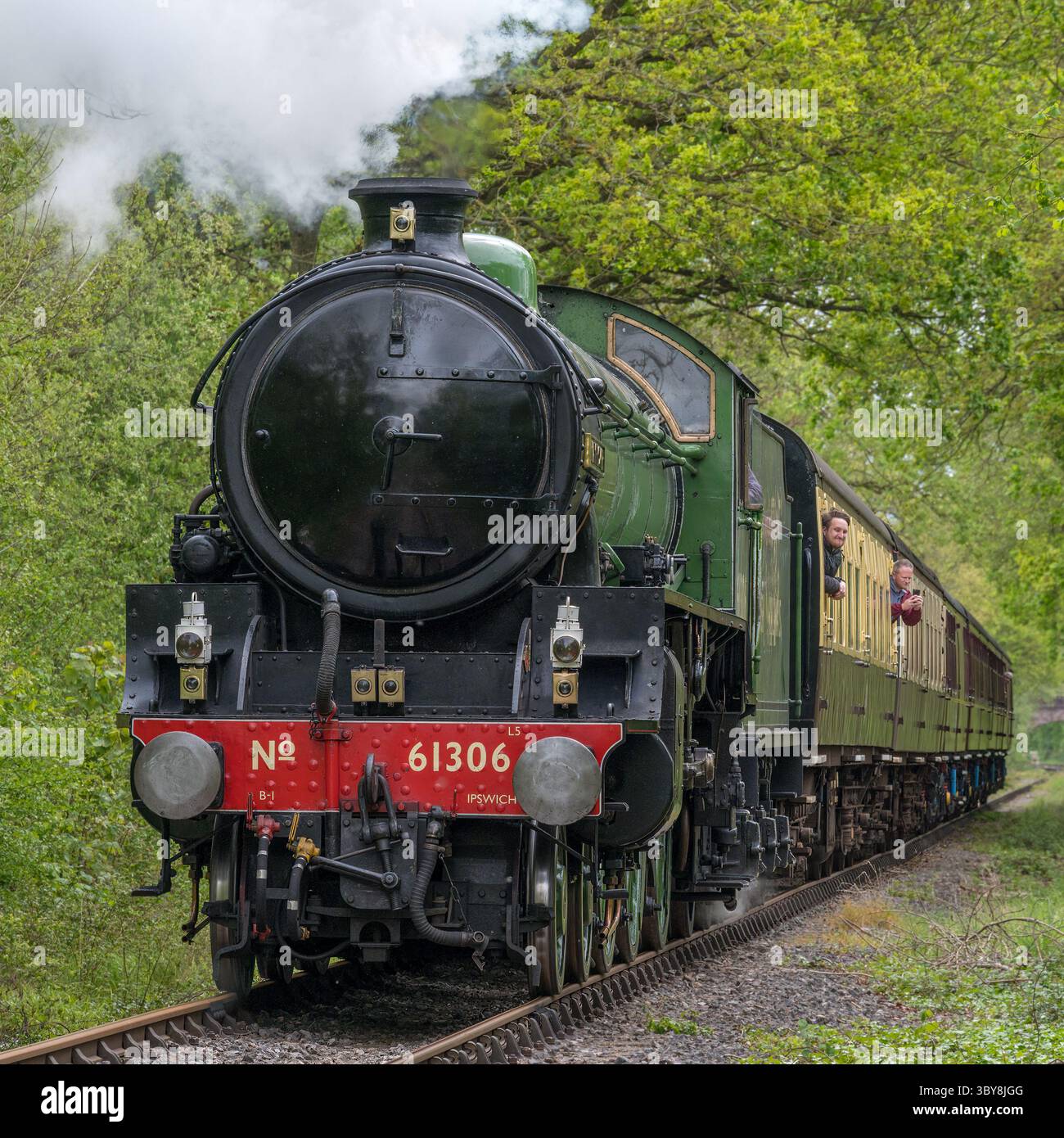 Locomotiva 61306 Mayflower sulla West Somerset Railway per il Gala di primavera nel 2024. Visto qui appena fuori Norton Fitzwarren, Somerset, Inghilterra, Regno Unito Foto Stock