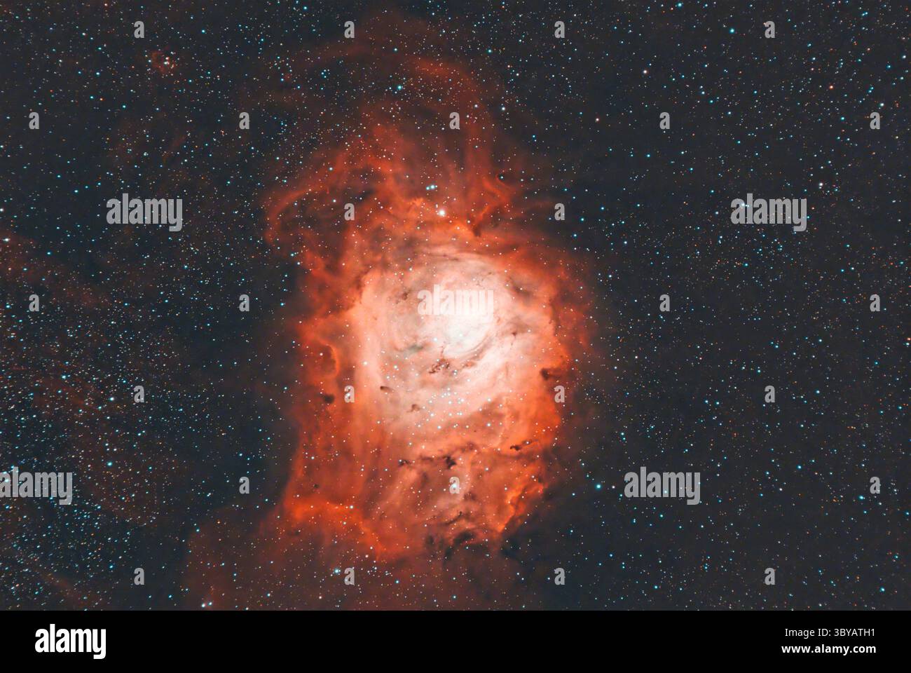 La nebulosa della laguna (Messier 8, NGC 6523), una gigantesca nube interstellare nella costellazione del Sagittario. Mappa stellare sfondi cielo notturno Foto Stock