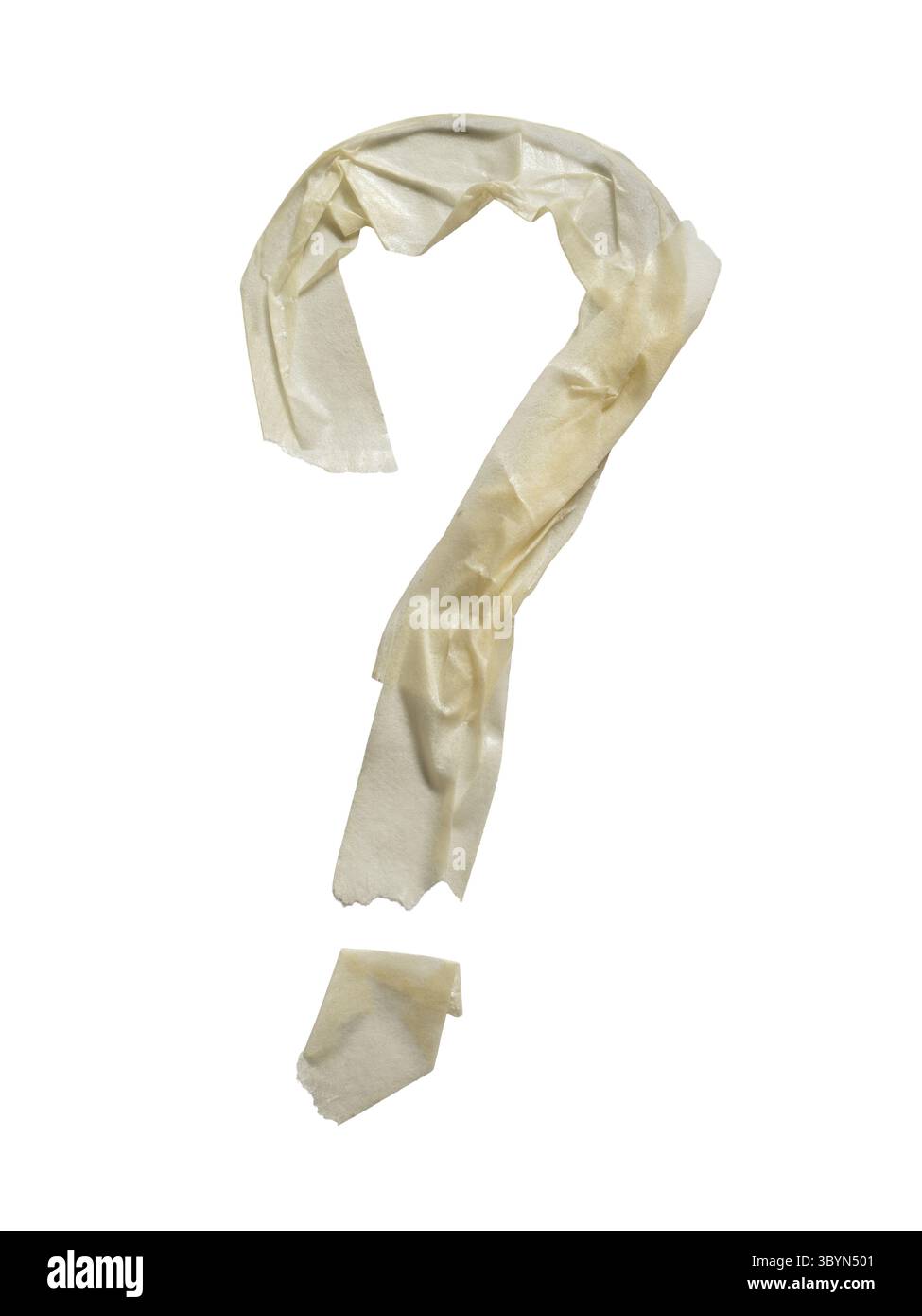 Simbolo del punto interrogativo realizzato con nastro di mascheratura isolato su sfondo bianco con percorso di ritaglio Foto Stock