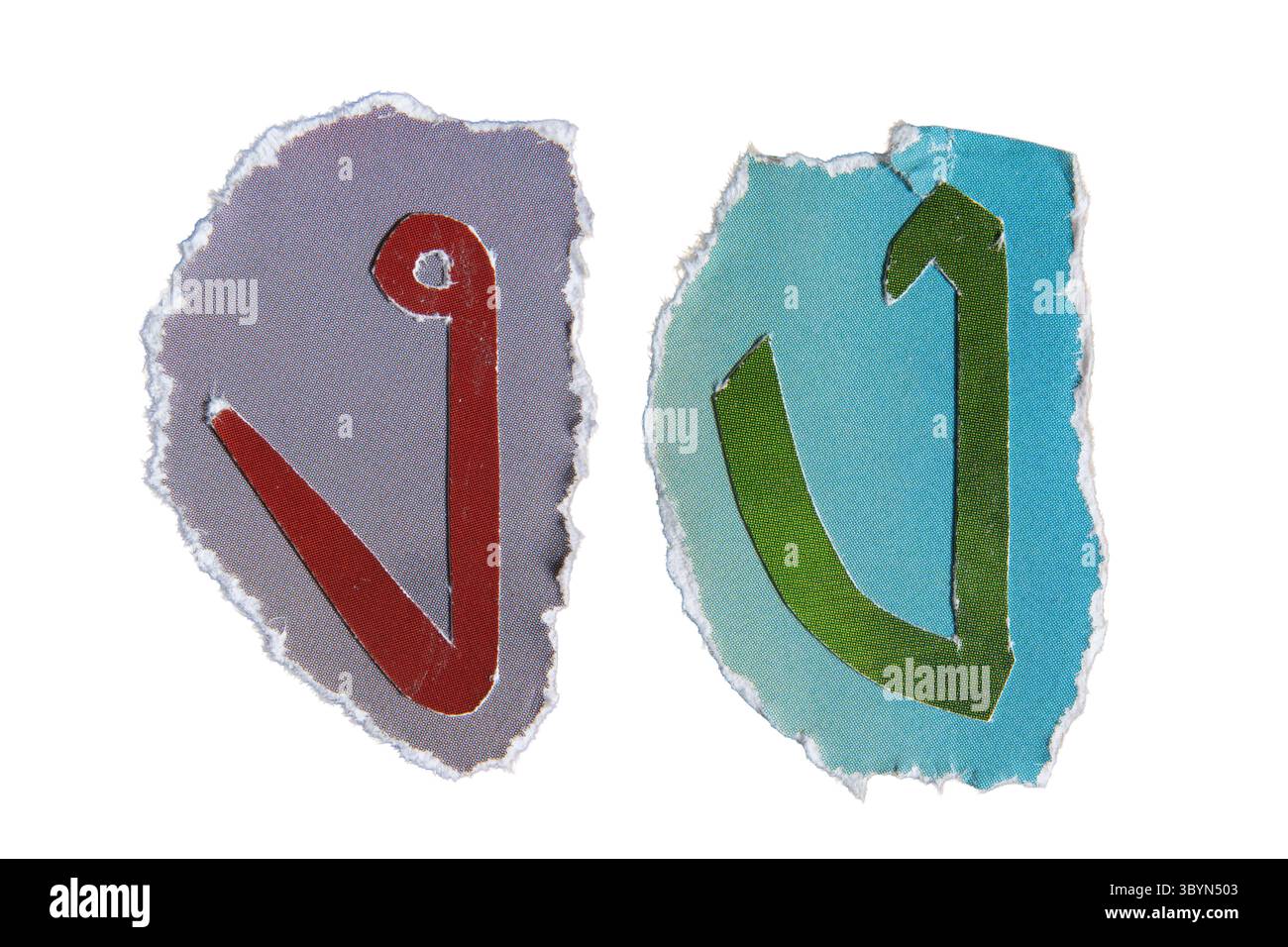 Ngor Ngoo è l'alfabeto thailandese. Le parole create da Two Ngor Ngoo significano confuso. Lettere thailandesi create con carta da rivista colorata strappata Foto Stock