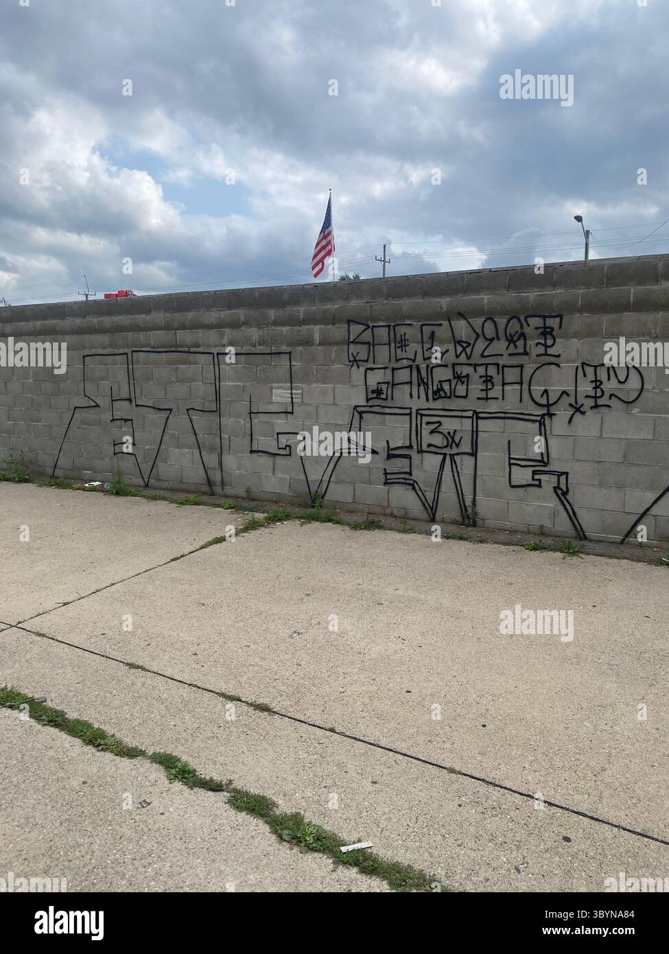 5PN è un'alleanza di gang di strada di Detroit composta da piccole cricche Crip e tag Crews nel 48219 (Five Points), tra cui W7M, ScoreGang, ETGC e molti altri. - Immagine stock catturata con smartphone