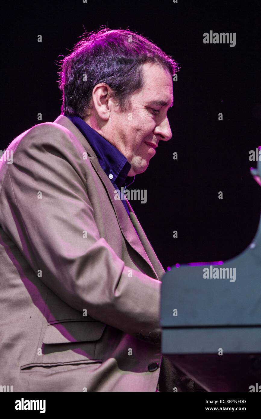 Jools Holland al Love Supreme Jazz Festival 2013 Foto Stock