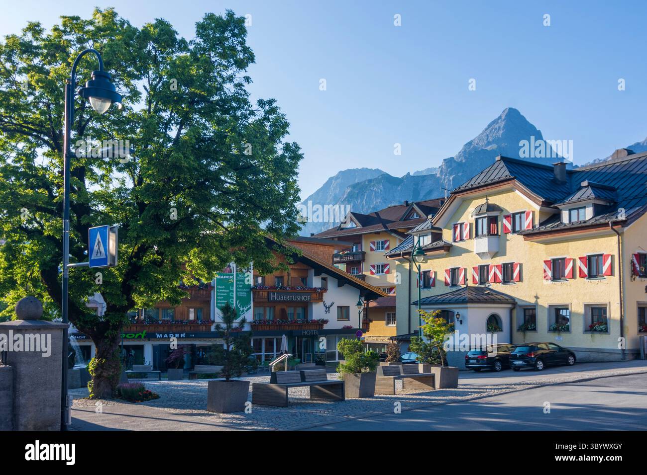 Lermoos: Villaggio Lermoos in Tiroler Zugspitz Arena, Tirolo, Austria Foto Stock