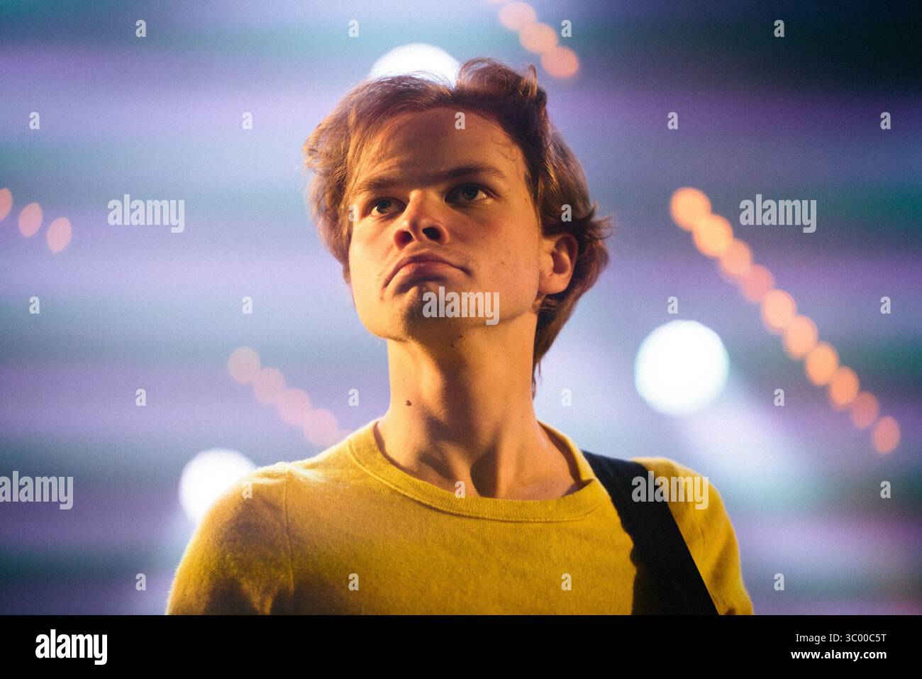 5 luglio 2019 - Roskilde, Danimarca - Roskilde, Danimarca. 5 luglio 2019. La band britannica Black Midi esegue un concerto dal vivo durante il festival di musica danese Roskilde Festival 2019. Qui il chitarrista Geordie Greep viene visto dal vivo sul palco. (Credito fotografico: Gonzales Photo - Malthe Ivarsson) (immagine di credito: © Malthe Ivarsson/Gonzales Photo via ZUMA Press) Foto Stock