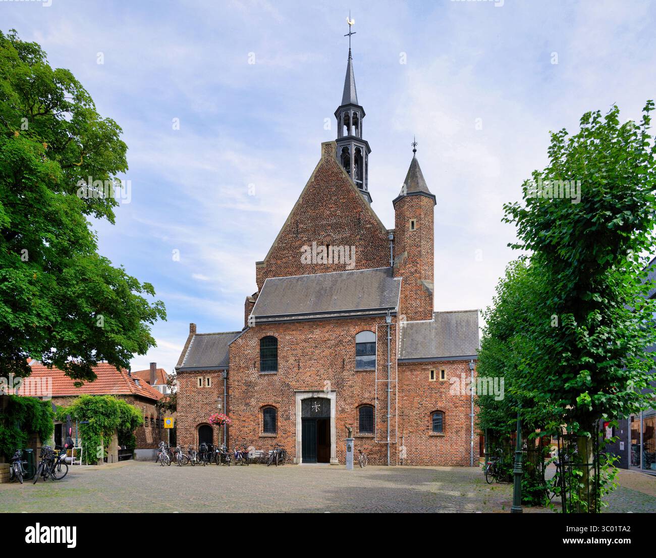 Dominicanenkerk ex chiesa monastica dell'ordine domenicano nella città vecchia di Venlo ora utilizzata come sede di eventi Foto Stock