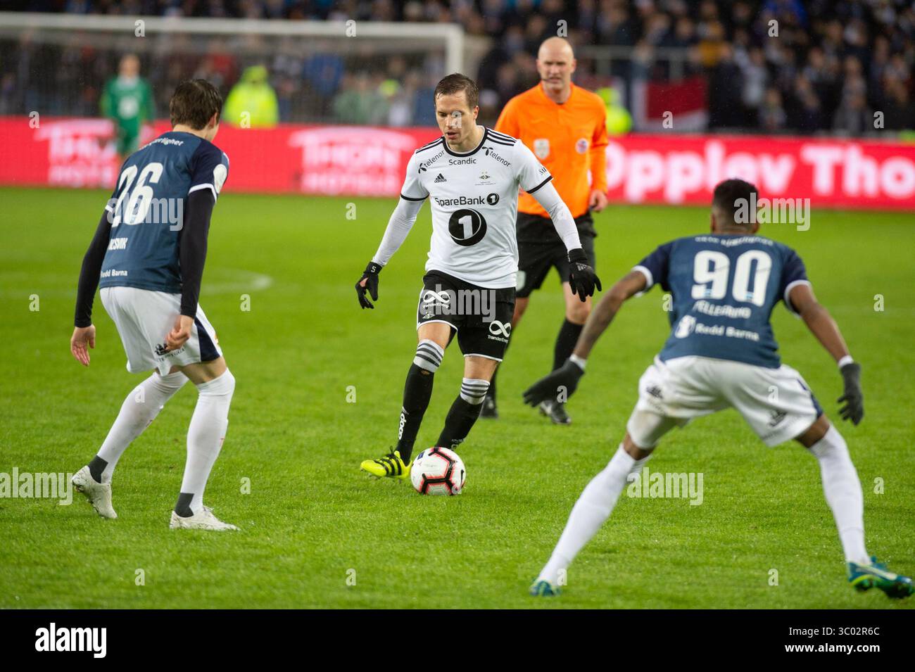 2 dicembre 2018 - Oslo, Norvegia - Norvegia, Oslo, - 2 dicembre, 2018. Anders Konradsen di Rosenborg visto durante la finale di Coppa di Norvegia 2018 tra Rosenborg e StrÃÂ¸msgodset all'Ullevaal Stadion di Oslo. (Credito fotografico: Gonzales Photo - Jan-Erik Eriksen) (immagine di credito: © Jan-Erik Eriksen/Gonzales Photo via ZUMA Press) Foto Stock