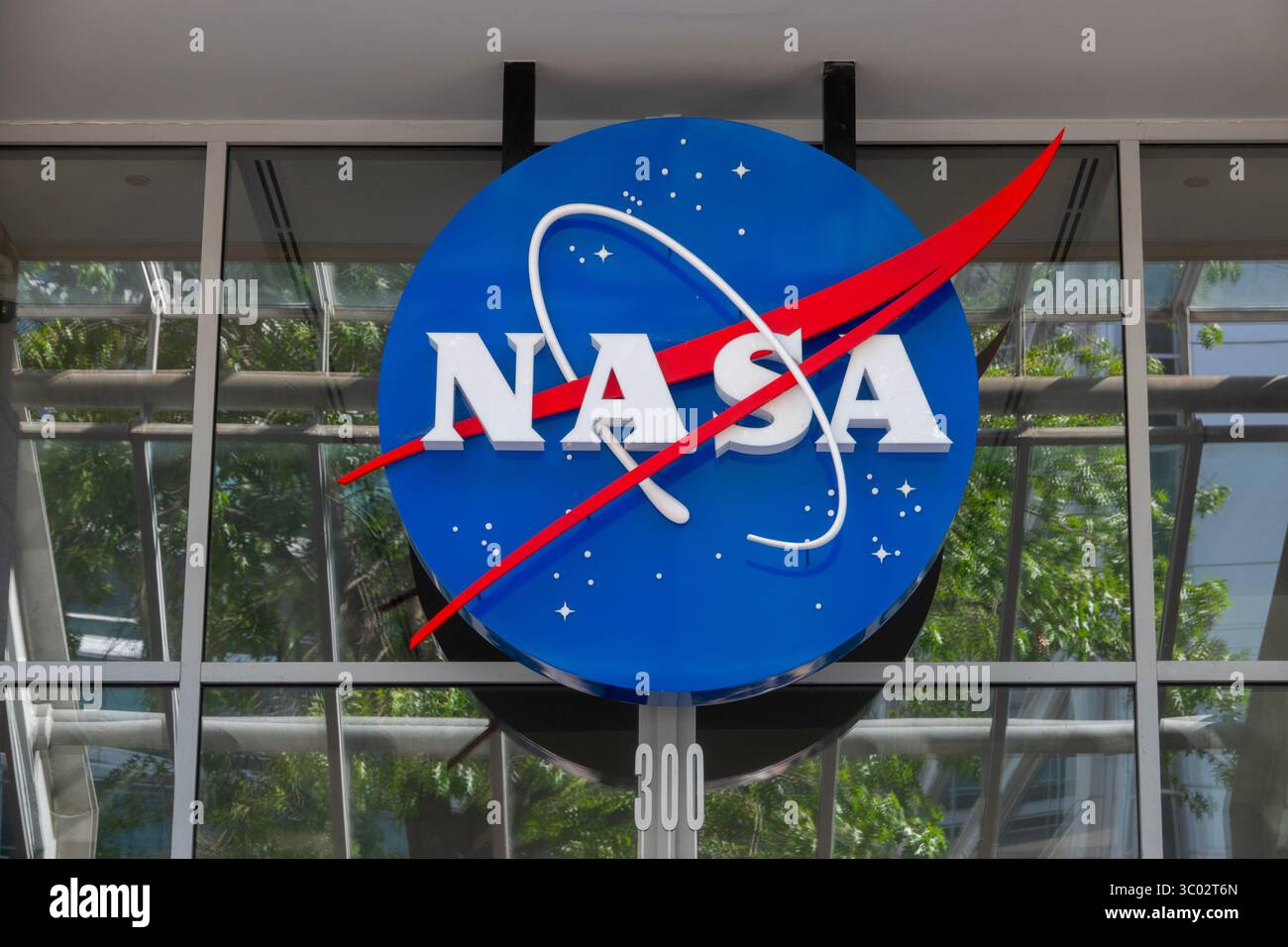 USA Washington DC Federal Government quartier generale della NASA National Aeronautics and Space Administration porta d'ingresso e logo Foto Stock