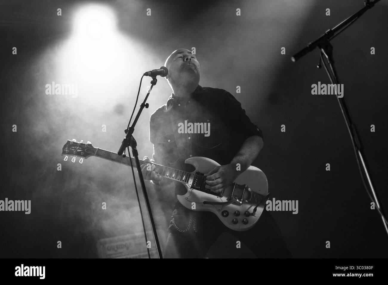 19 febbraio 2022, Norvegia, Bergen: Bergen, Norvegia. 19°, Ferbrario 2022. La band heavy rock norvegese Spidergawd esegue un concerto dal vivo alla USF Verftet di Bergen., Credit:Jarle H. Moe / ZUMA Press (Credit Image: © Jarle H. Moe/Gonzales Photo via ZUMA Press) Foto Stock