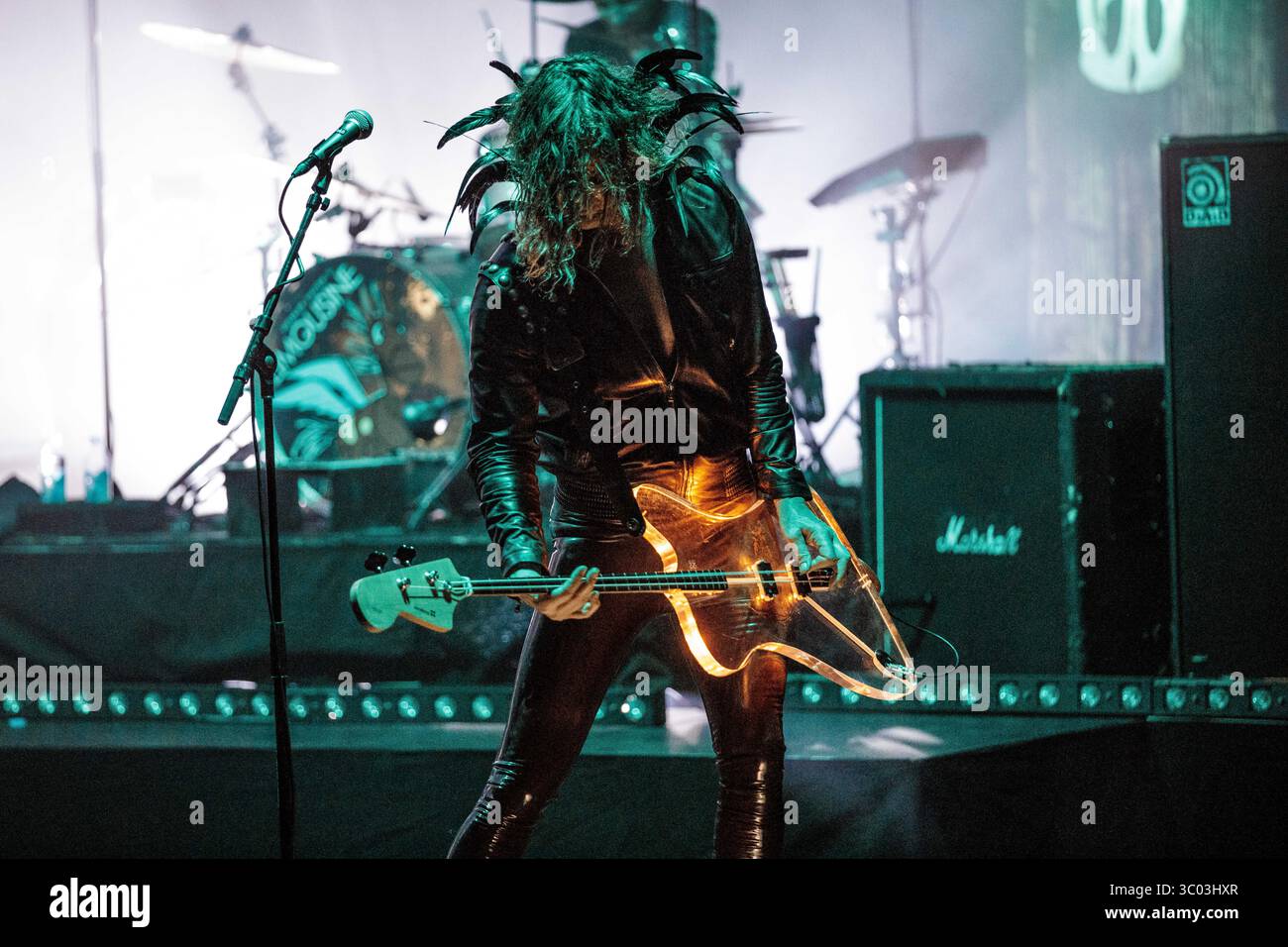 7 maggio 2021, Danimarca: Roskilde, Danimarca. 7 maggio 2021. La rock band danese D-A-D esegue un concerto dal vivo al Roskilde Kongrescenter di Roskilde. Qui il bassista Stig Pedersen è visto dal vivo sul palco., Credit:Thomas Rasmussen / ZUMA Press (Credit Image: © Thomas Rasmussen/Gonzales Photo via ZUMA Press) Foto Stock