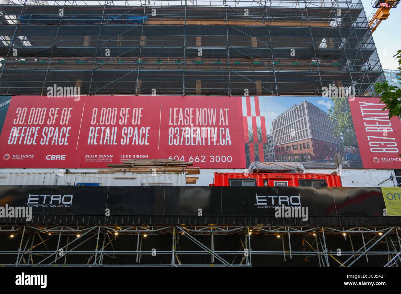 Un nuovo edificio per uffici in Beatty & Robson Street nel centro di Vancouver, British Columbia. Foto Stock
