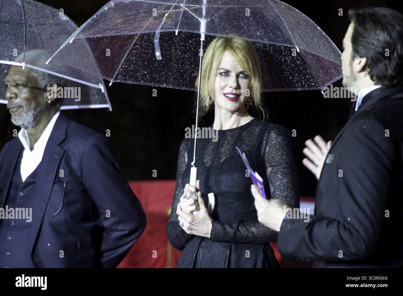 24 ottobre 2014 - Haikou, Hainan, Cina - l'attrice Nicole Kidman e Morgan Freeman sul palco per lanciare il torneo di golf Mission Hill Pro-Am a Haikou, Hainan Island (immagine di credito: © Jayne Russell/ZUMA Wire) Foto Stock