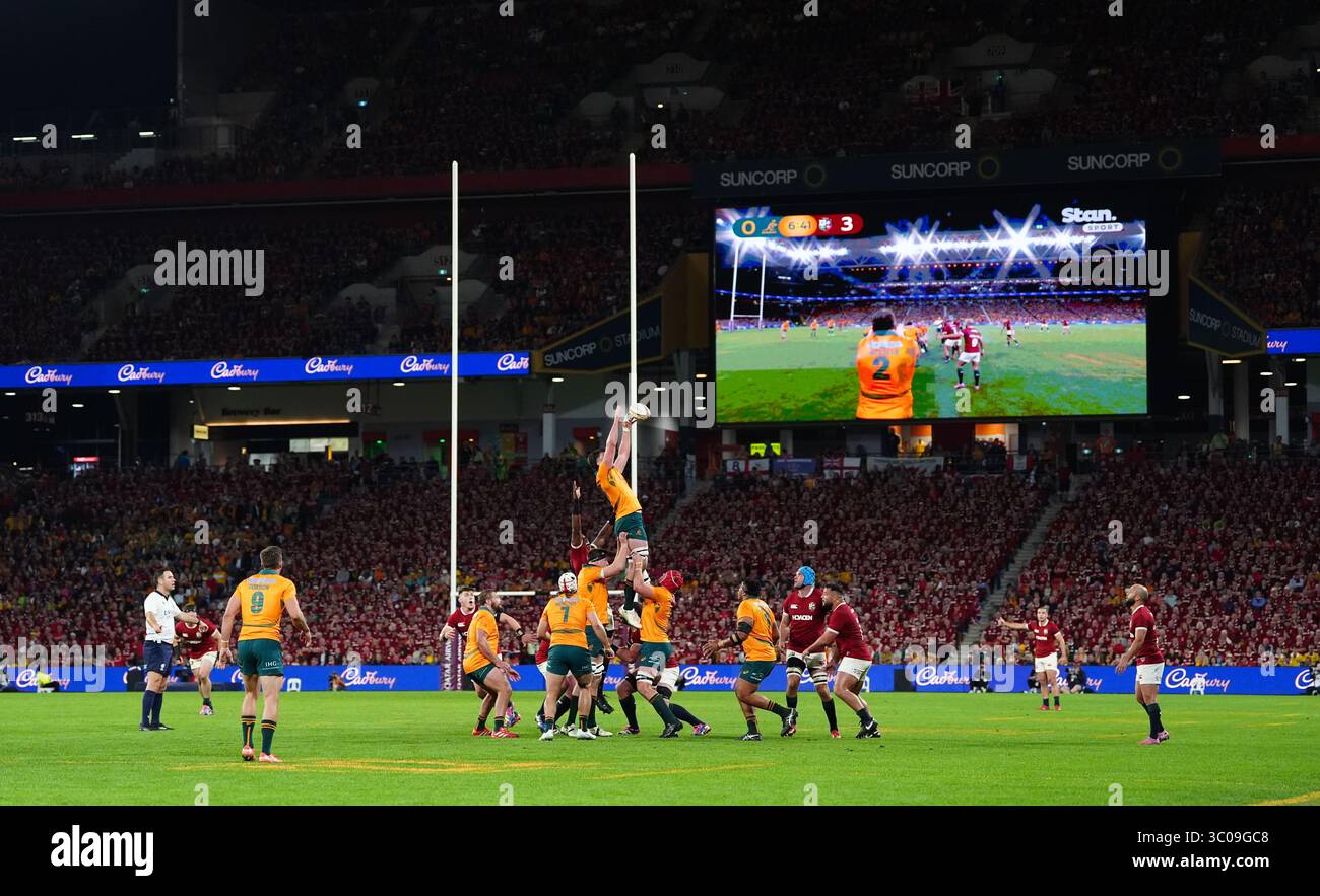 L'Australia vince una lineout durante la partita del Qatar Airways Lions Tour al Suncorp Stadium di Brisbane, Australia. Data foto: Sabato 19 luglio 2025. Foto Stock