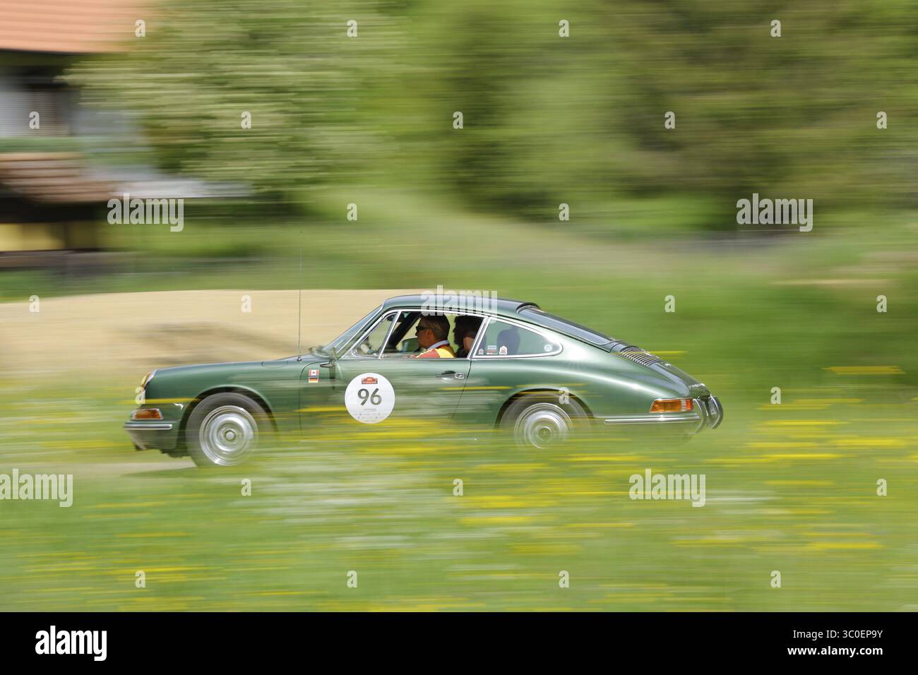 Oldtimerralye Paul Pietsch Classic 2025, Porsche 912, anno di costruzione 1968, Foresta Nera, Germania Foto Stock
