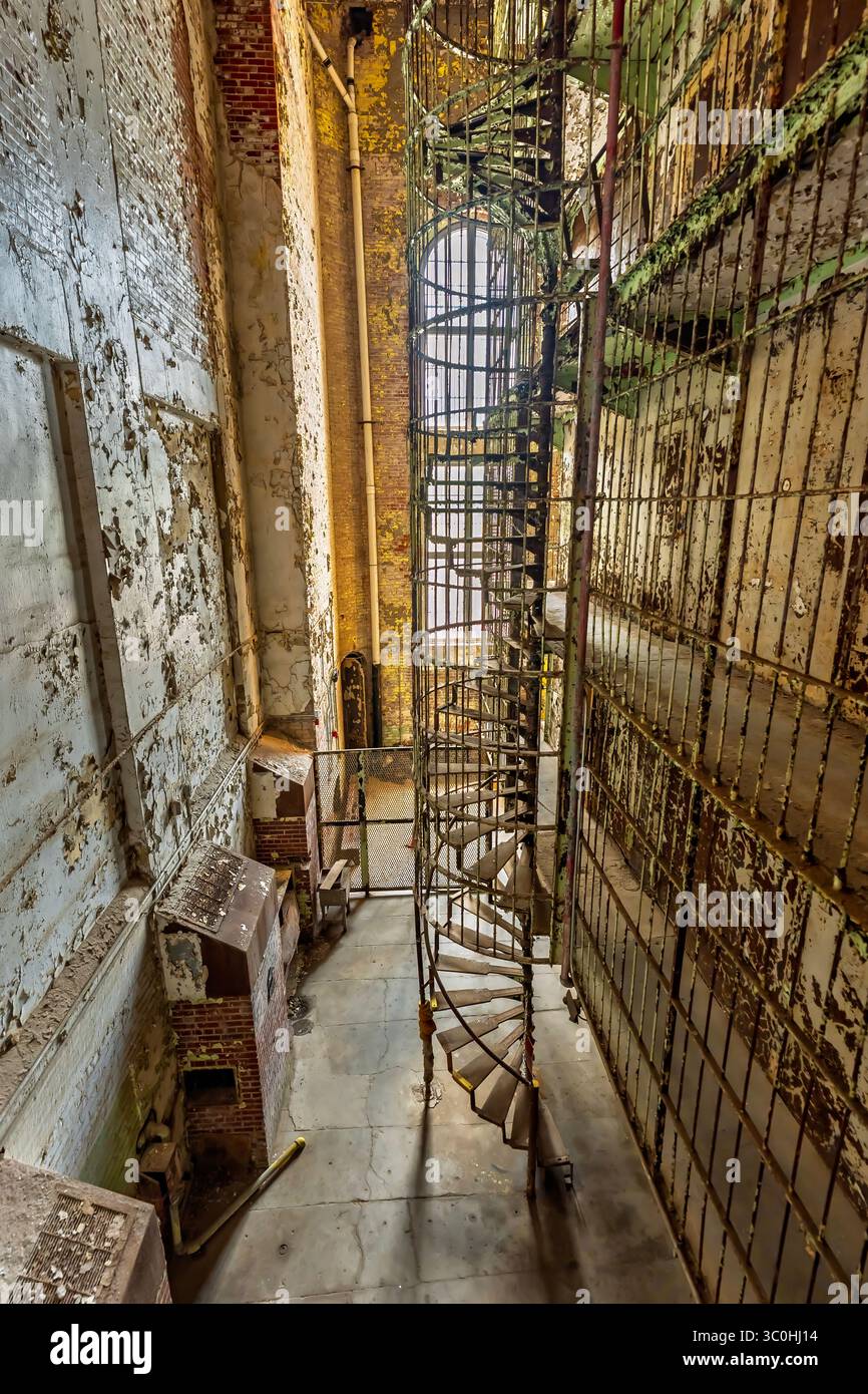 L'Ohio State Reformatory di Mansfield, Ohio, costruito tra il 1886 e il 1910, è una prigione storica famosa per il suo ruolo nella Shawshank Redemption ed è ora un'attrazione turistica. Foto Stock