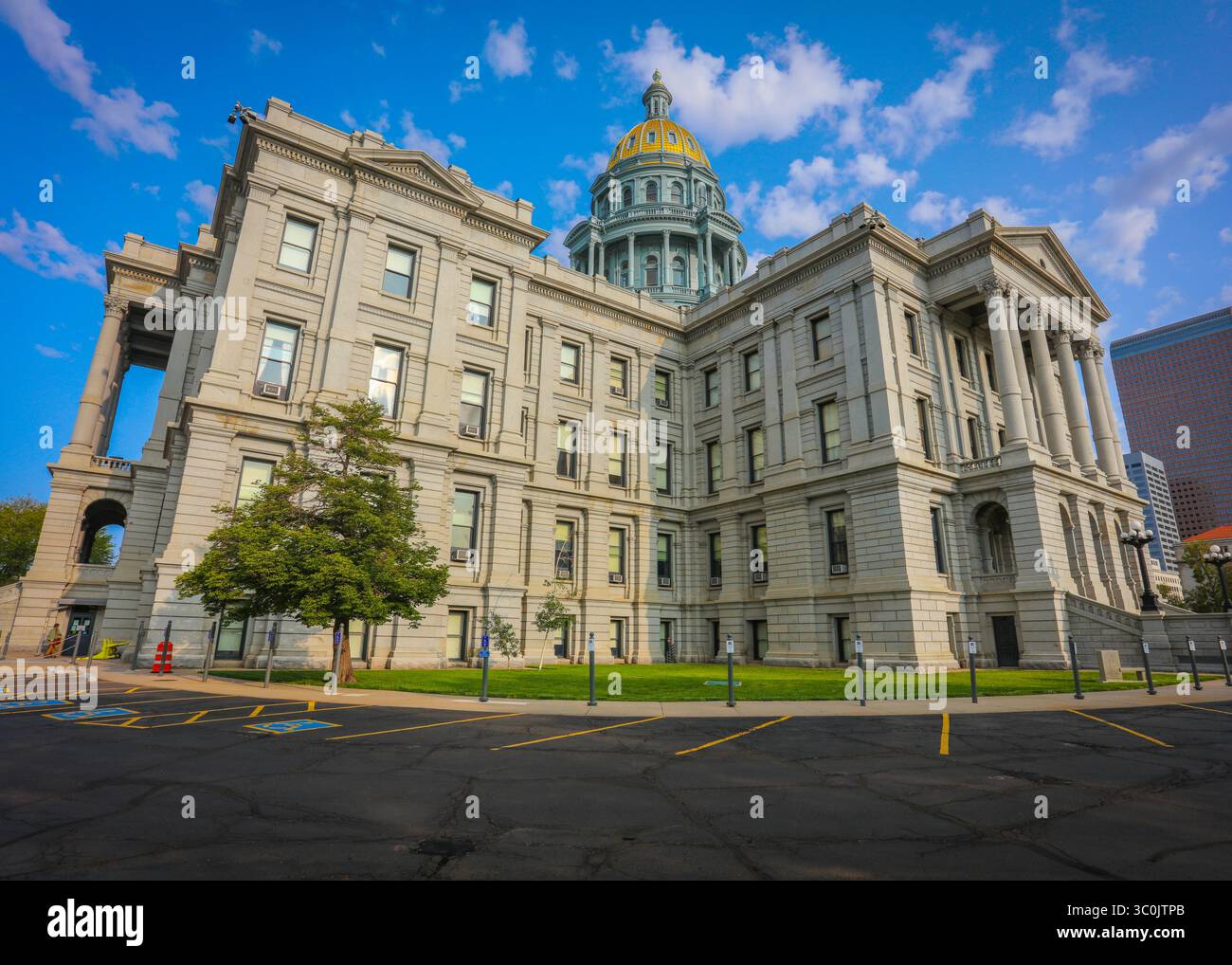 Vista a sud-est dell'edificio del campidoglio di Denver, Colorado Foto Stock