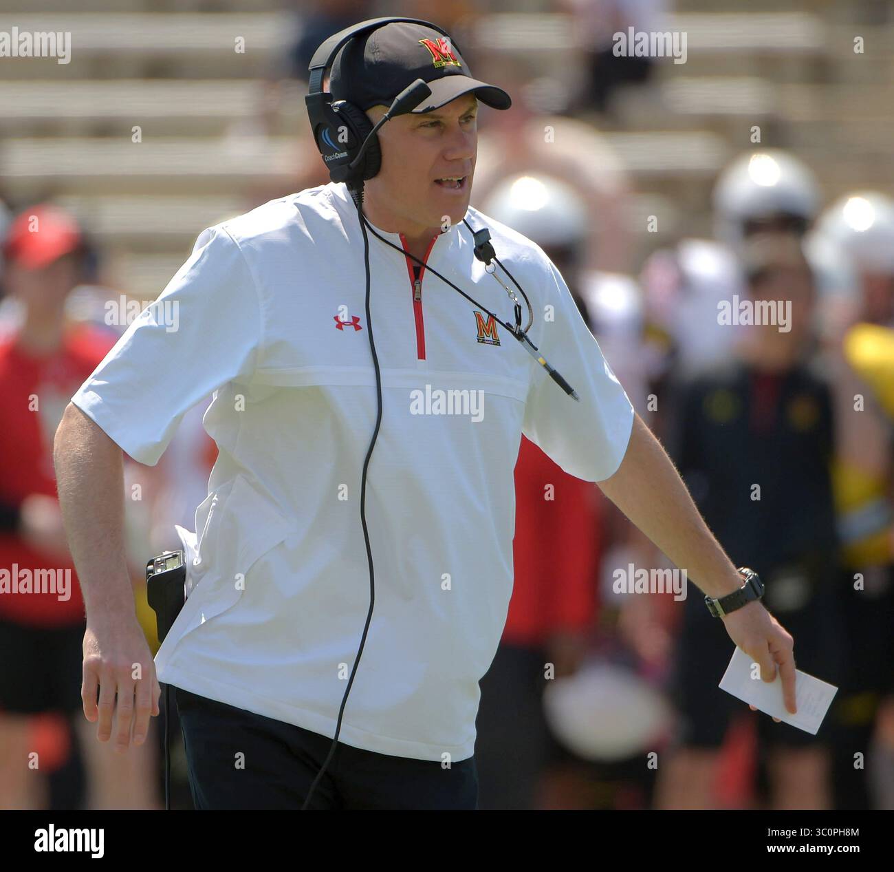 14 aprile 2018 - College Park, MD, USA - Maryland capo allenatore D.J. Durkin durante i Terrapins&apos; scrimmage primaverile a College Park, MD, il 14 aprile 2018. (Immagine di credito: © Karl Merton Ferron/Baltimore Sun/TNS via ZUMA Wire) Foto Stock