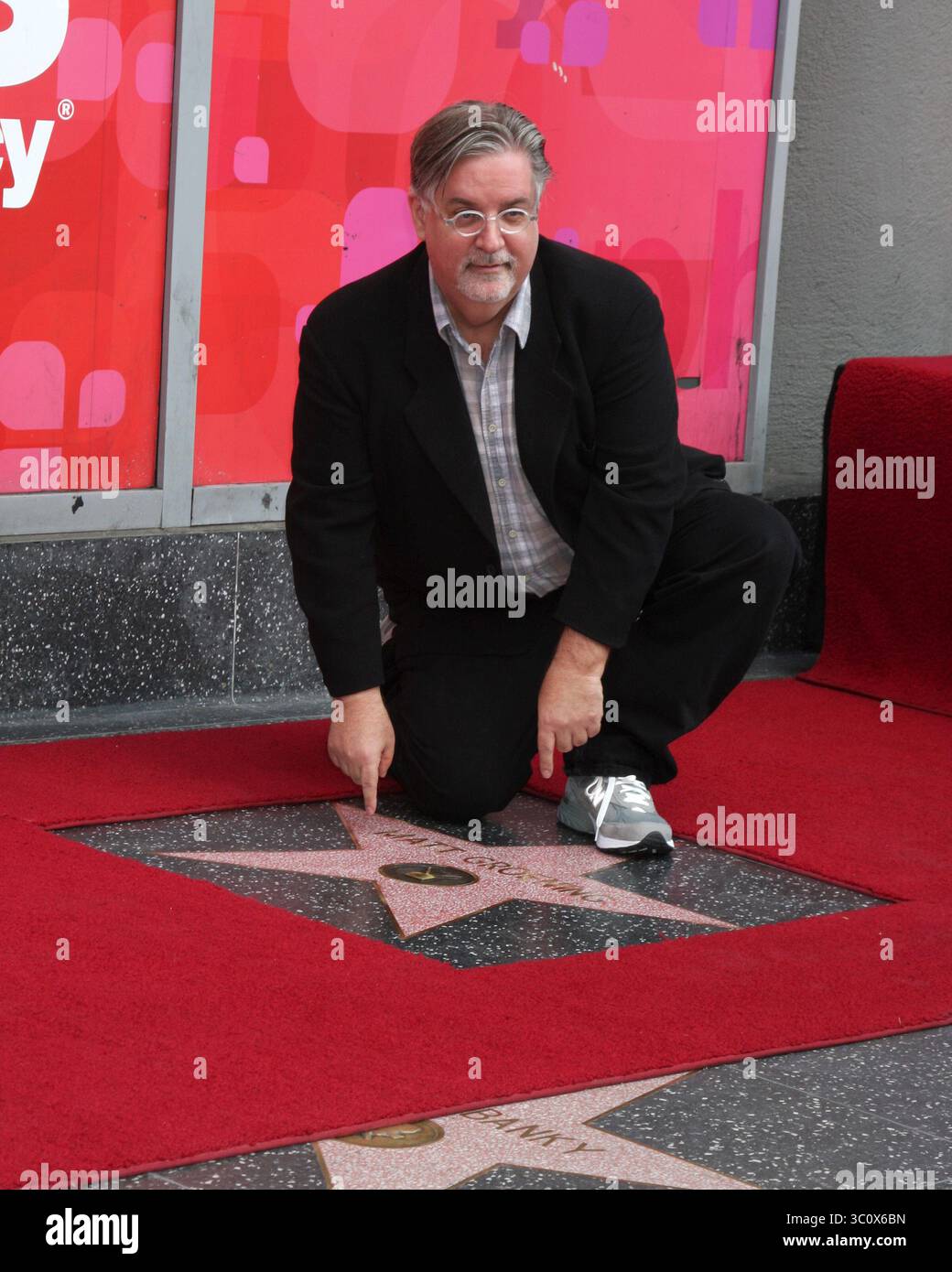 14 febbraio 2012 - Los ANGELES, CA, USA - LOS ANGELES - 14 febbraio: Matt Groening alla Matt Groening Star Ceremony sulla Hollywood Walk of Fame il 14 febbraio 2012 a Los Angeles, CA (Credit Image: © Kathy Hutchins via ZUMA Wire) Foto Stock