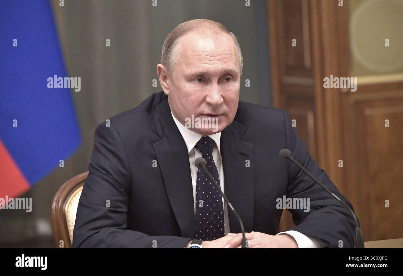 26 dicembre 2018 - Mosca, Russia - il presidente russo VLADIMIR PUTIN durante l'incontro di fine anno con i leader e i funzionari governativi al Cremlino di Mosca, Russia. (Immagine di credito: © Kremlin Pool via ZUMA Wire) Foto Stock