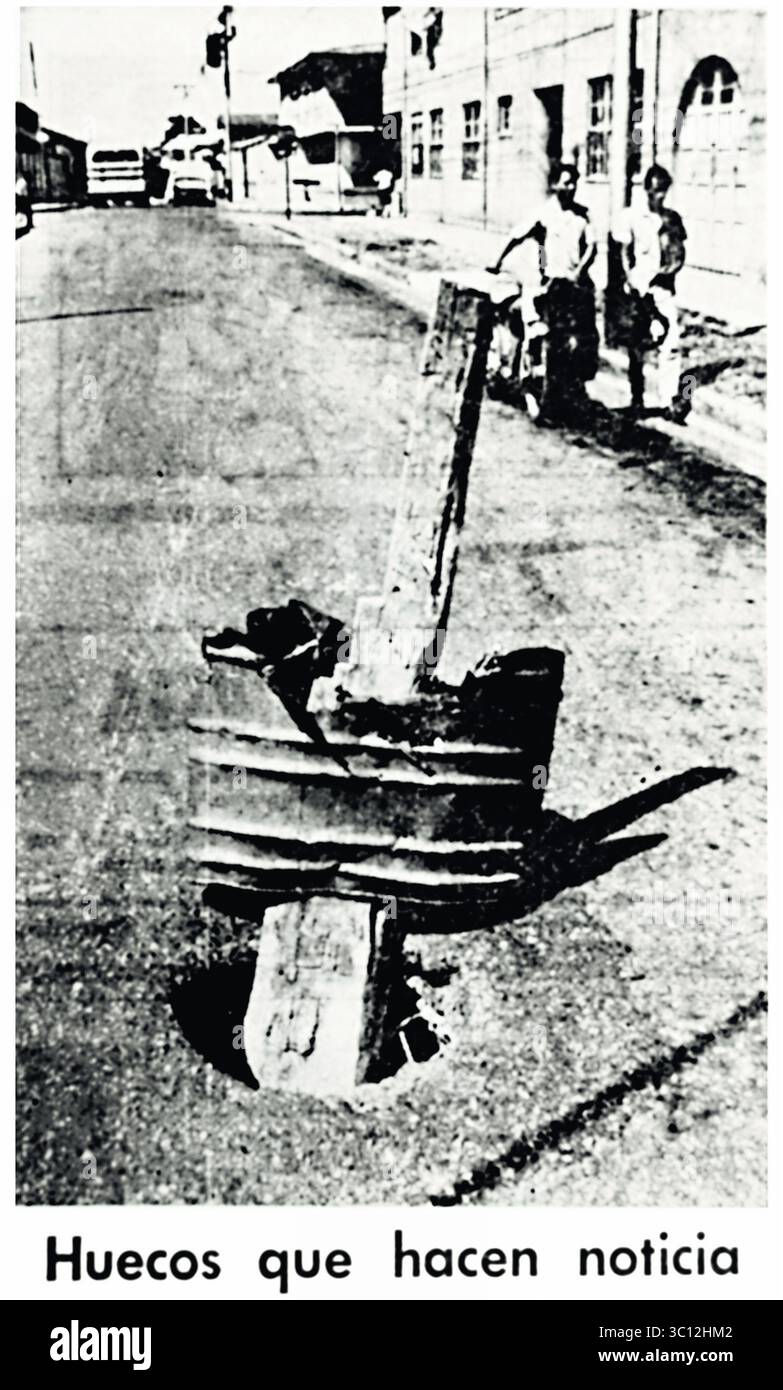 8 dicembre 2018 - (15/01/2019) Este hueco memorabile estÃ cincuenta varas al oeste de la estatua de Cleto GonzÃlez VÃ­quez. PROHIBIDO EL USO O REPRODUCCIÃ“N EN COSTA RICA. (Immagine di credito: © Jose Cordero/la Nacion via ZUMA Press) Foto Stock