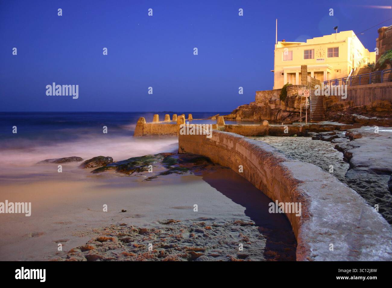 spiaggia di coogee nella periferia orientale di sydneys, australia Foto Stock