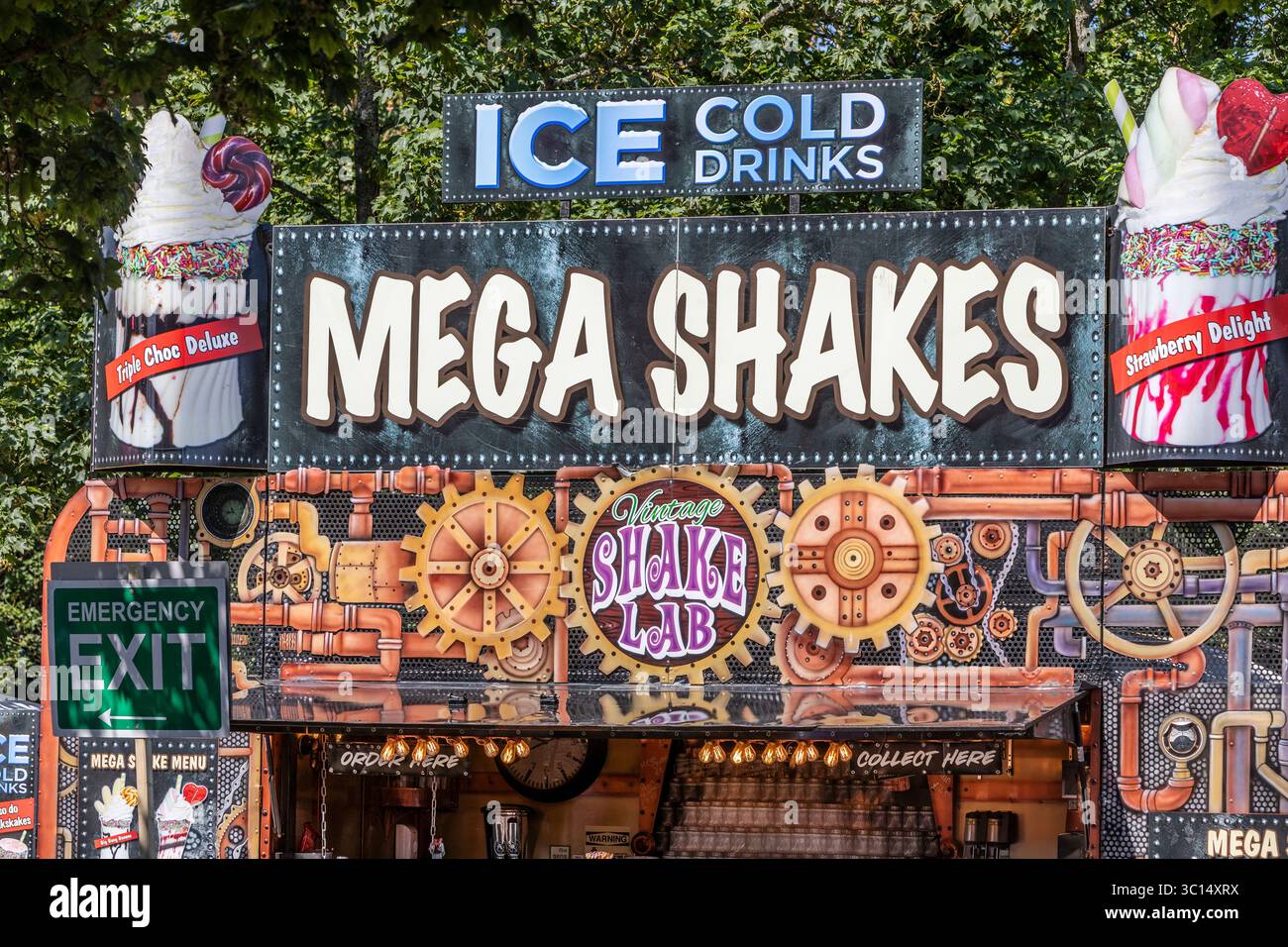 Una pala Mega Shakes in occasione di un evento all'aperto locale Foto Stock