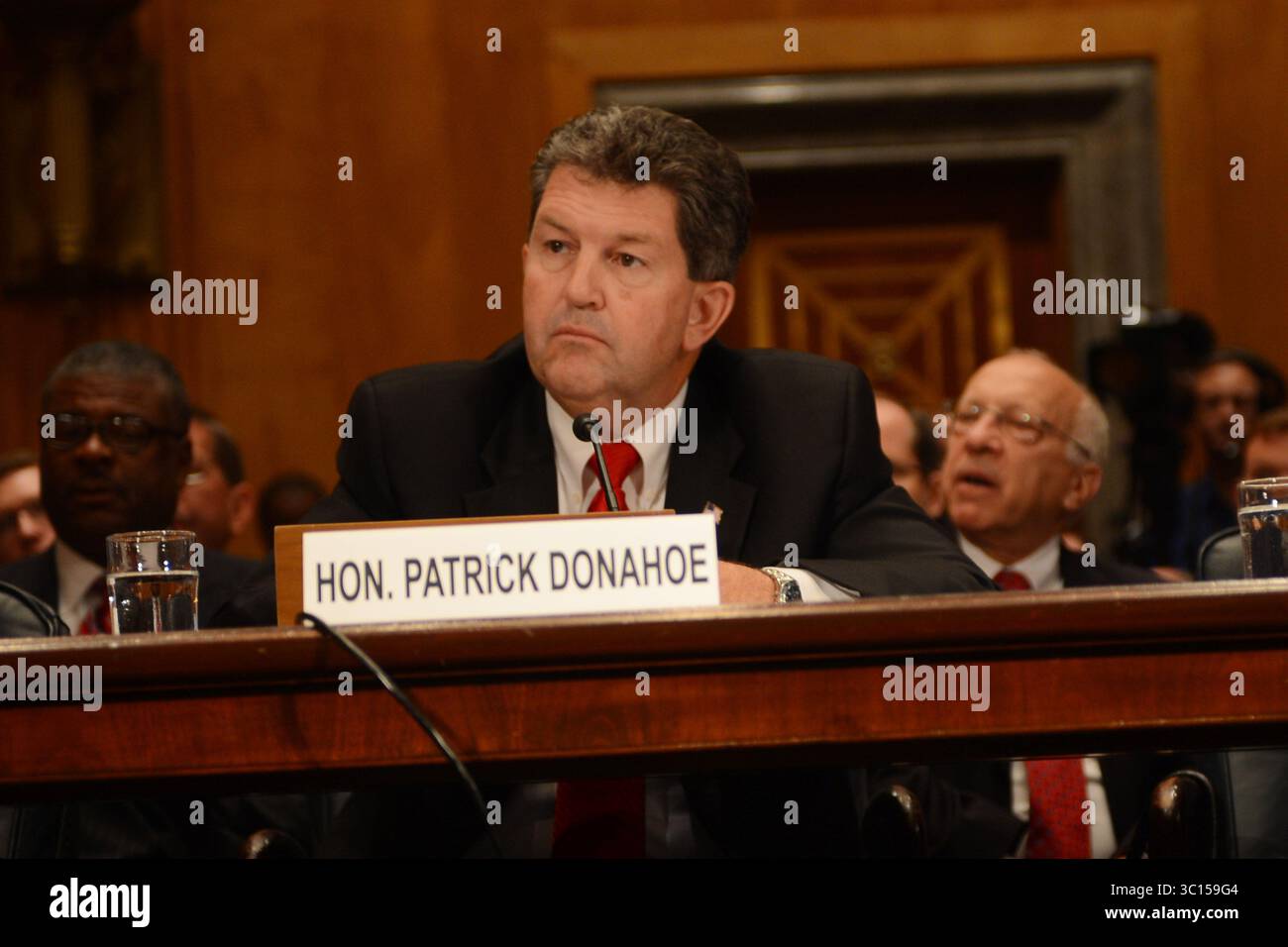19 settembre 2013 - Washington, Distretto di Columbia, Stati Uniti - 19/9/13- Capitol Hill- Washington DC..Patrick R. Donahoe il 73° Direttore generale delle poste degli Stati Uniti testimonia davanti al Senato. (Immagine di credito: Christy Bowe/ZUMA Wire) Foto Stock