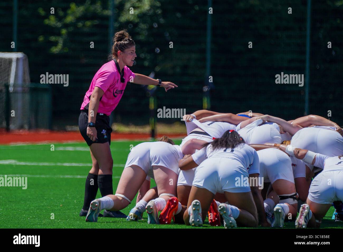 Jess Kavanagh arbitro durante Irlanda contro Francia, U6N Summer Series Foto Stock