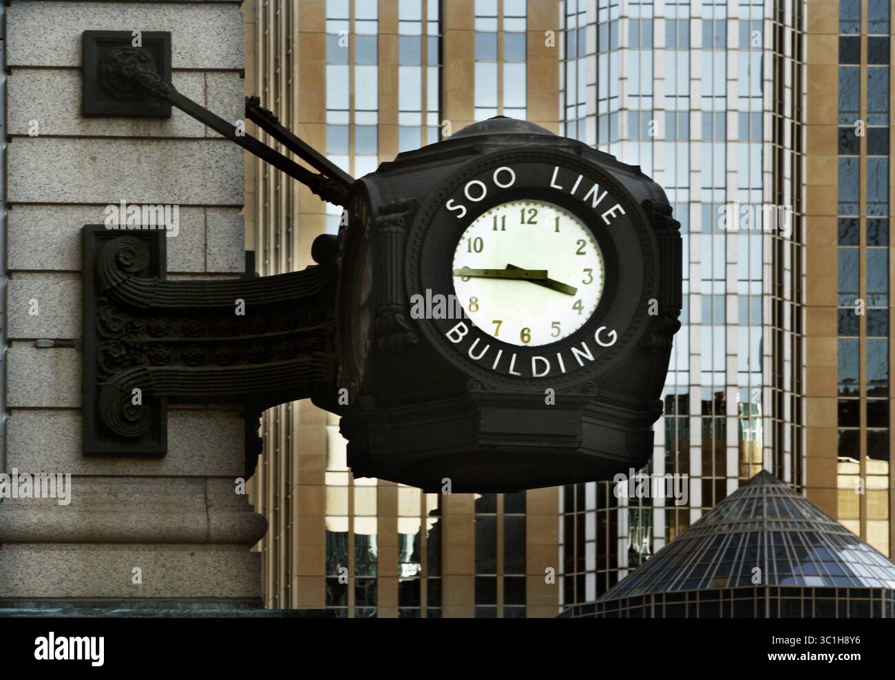 5 ottobre 2011 - U.S. - 105 5th Street South, Soo Line Building nel centro di Minneapolis, Minnesota. Edificio della Soo Line dalla 5th Street e Marquette Avenue a Minneapolis, Minnesota. JOEL (immagine di credito: Joel Koyama/Minneapolis Star Tribune/TNS via cavo ZUMA) Foto Stock