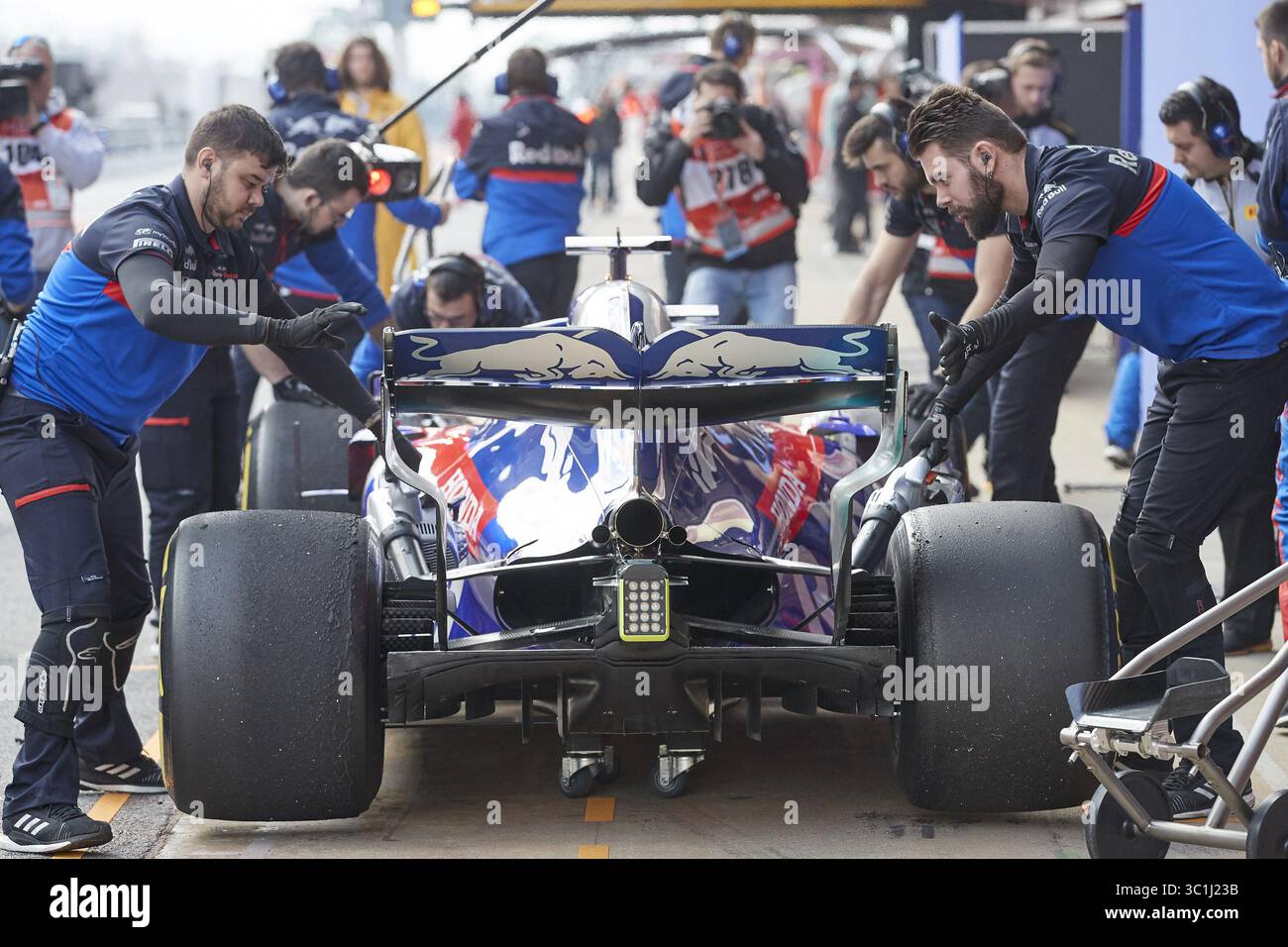 19 febbraio 2019 - Spagna - Alexander Albon (Red Bull Toro Rosso Honda) visto durante i test invernali sul Circuit de Catalunya di Montmelo (Credit Image: © Fernando Pidal/SOPA Images via ZUMA Wire) Foto Stock