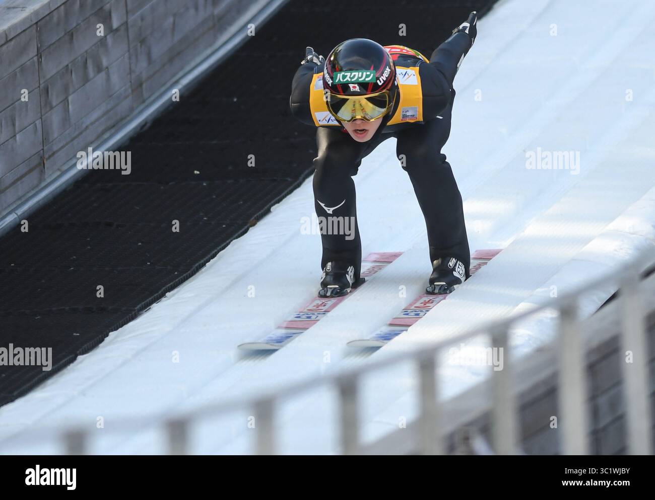 22 marzo 2019 - Planica, Slovenia - il giapponese Ryoyu Kobayashi visto in azione durante il round di prova della FIS Ski Jumping World Cup Flying Hill, competizione individuale a Planica. (Immagine di credito: © immagini Milos Vujinovic/SOPA tramite cavo ZUMA) Foto Stock