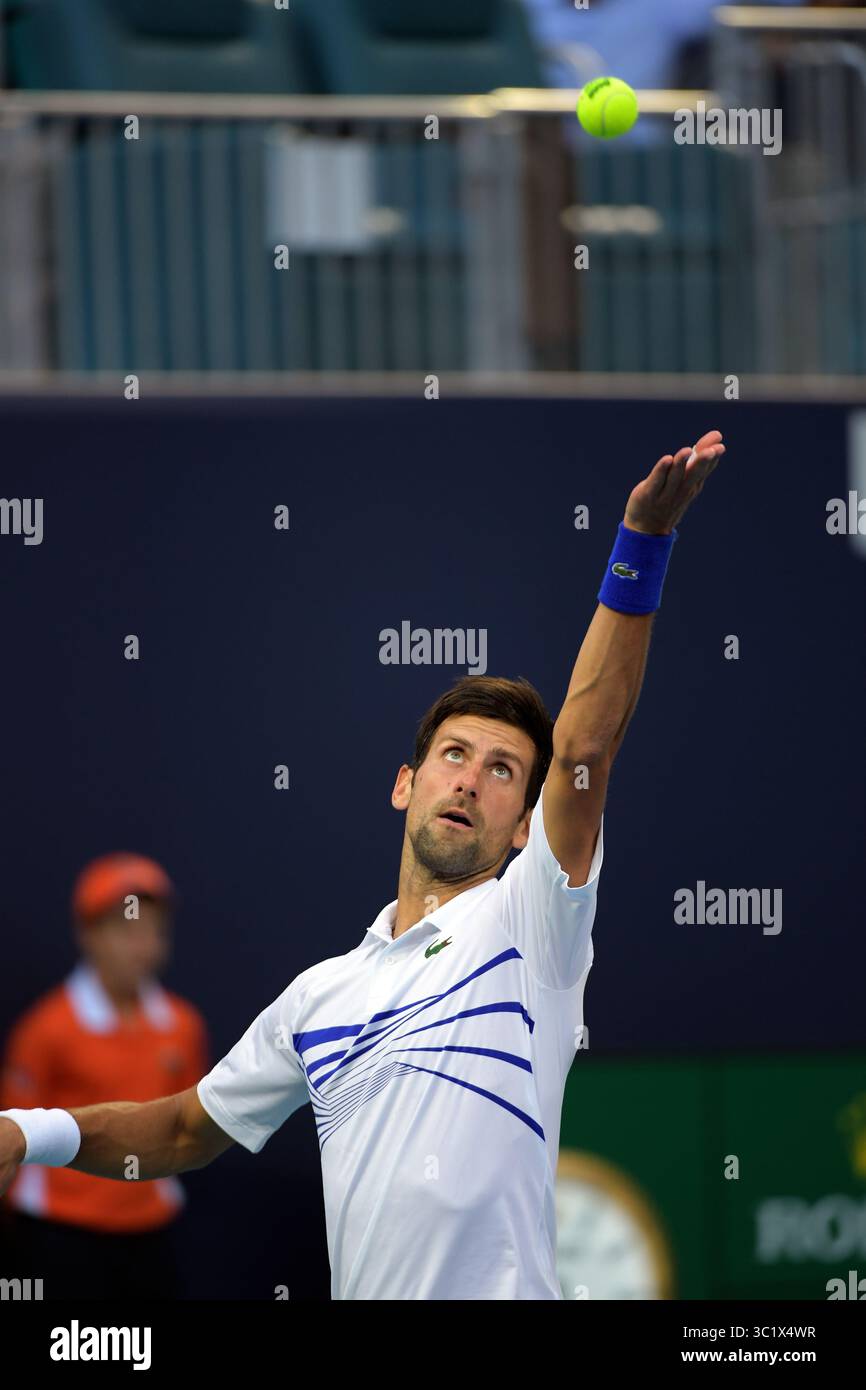 24 marzo 2019 - Miami Gardens, Florida, Stati Uniti d'America - MIAMI GARDENS, FLORIDA - 24 MARZO: Novak Djokovic della Serbia sconfigge Federico Delbonis dell'Argentina il giorno 7 del Miami Open presentato da Itau all'Hard Rock Stadium il 24 marzo 2019 a Miami Gardens, Florida. (Immagine di credito: © SMG via ZUMA Wire) Foto Stock