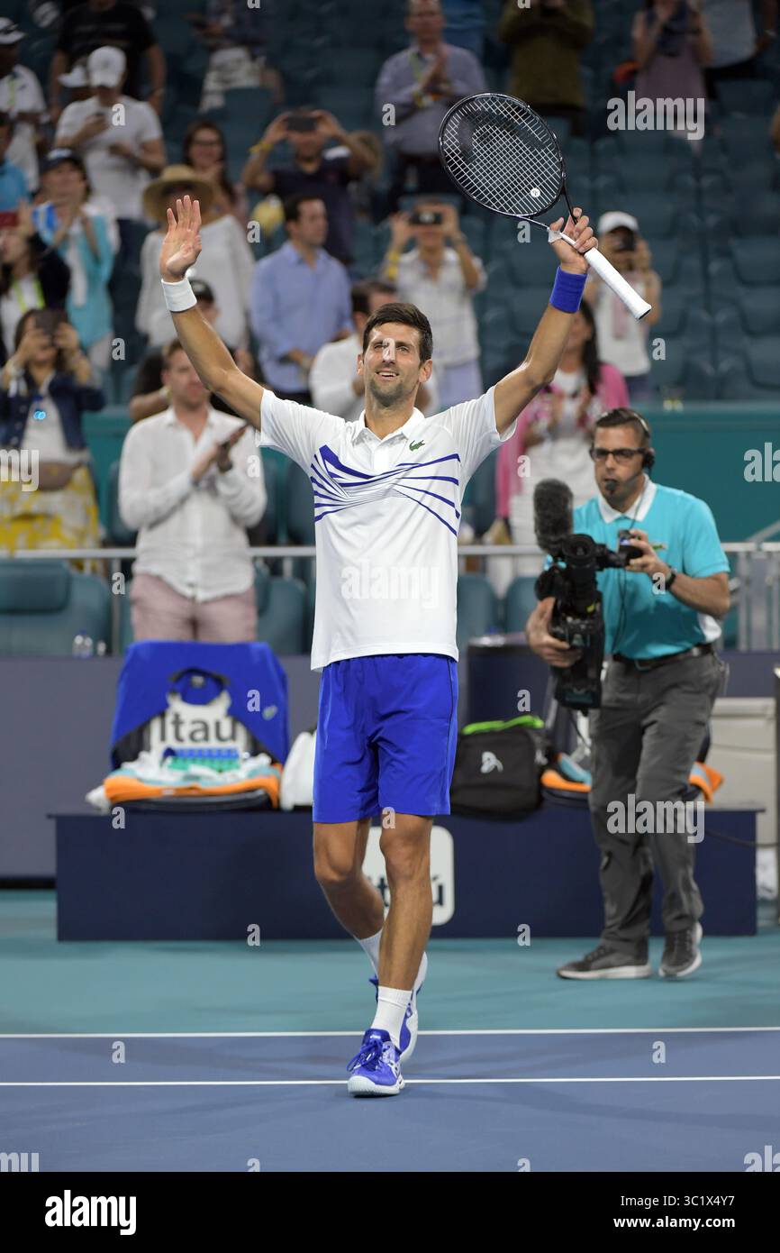 24 marzo 2019 - Miami Gardens, Florida, Stati Uniti d'America - MIAMI GARDENS, FLORIDA - 24 MARZO: Novak Djokovic della Serbia sconfigge Federico Delbonis dell'Argentina il giorno 7 del Miami Open presentato da Itau all'Hard Rock Stadium il 24 marzo 2019 a Miami Gardens, Florida. (Immagine di credito: © SMG via ZUMA Wire) Foto Stock