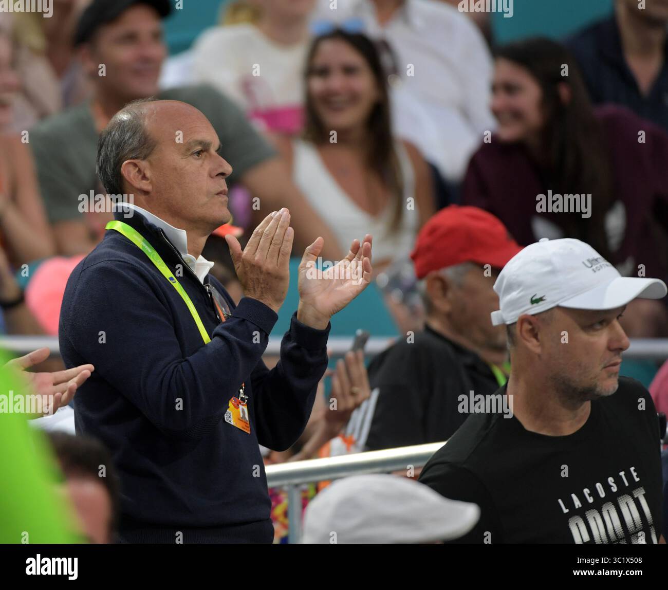 24 marzo 2019 - Miami Gardens, Florida, Stati Uniti d'America - MIAMI GARDENS, FLORIDA - 24 MARZO: Novak Djokovic della Serbia sconfigge Federico Delbonis dell'Argentina il giorno 7 del Miami Open presentato da Itau all'Hard Rock Stadium il 24 marzo 2019 a Miami Gardens, Florida. (Immagine di credito: © SMG via ZUMA Wire) Foto Stock