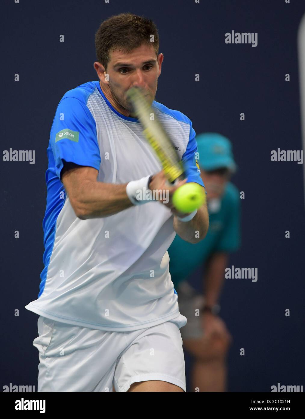 24 marzo 2019 - Miami Gardens, Florida, Stati Uniti d'America - MIAMI GARDENS, FLORIDA - 24 MARZO: Novak Djokovic della Serbia sconfigge Federico Delbonis dell'Argentina il giorno 7 del Miami Open presentato da Itau all'Hard Rock Stadium il 24 marzo 2019 a Miami Gardens, Florida. (Immagine di credito: © SMG via ZUMA Wire) Foto Stock