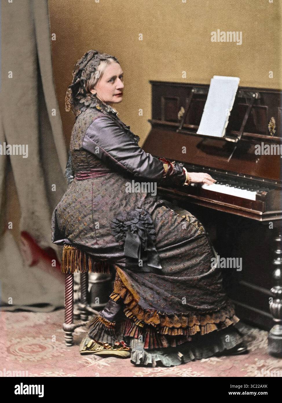 Clara Schumann (1819-1896), pianista e compositrice tedesca, al pianoforte - in seguito colorazione. Foto Stock