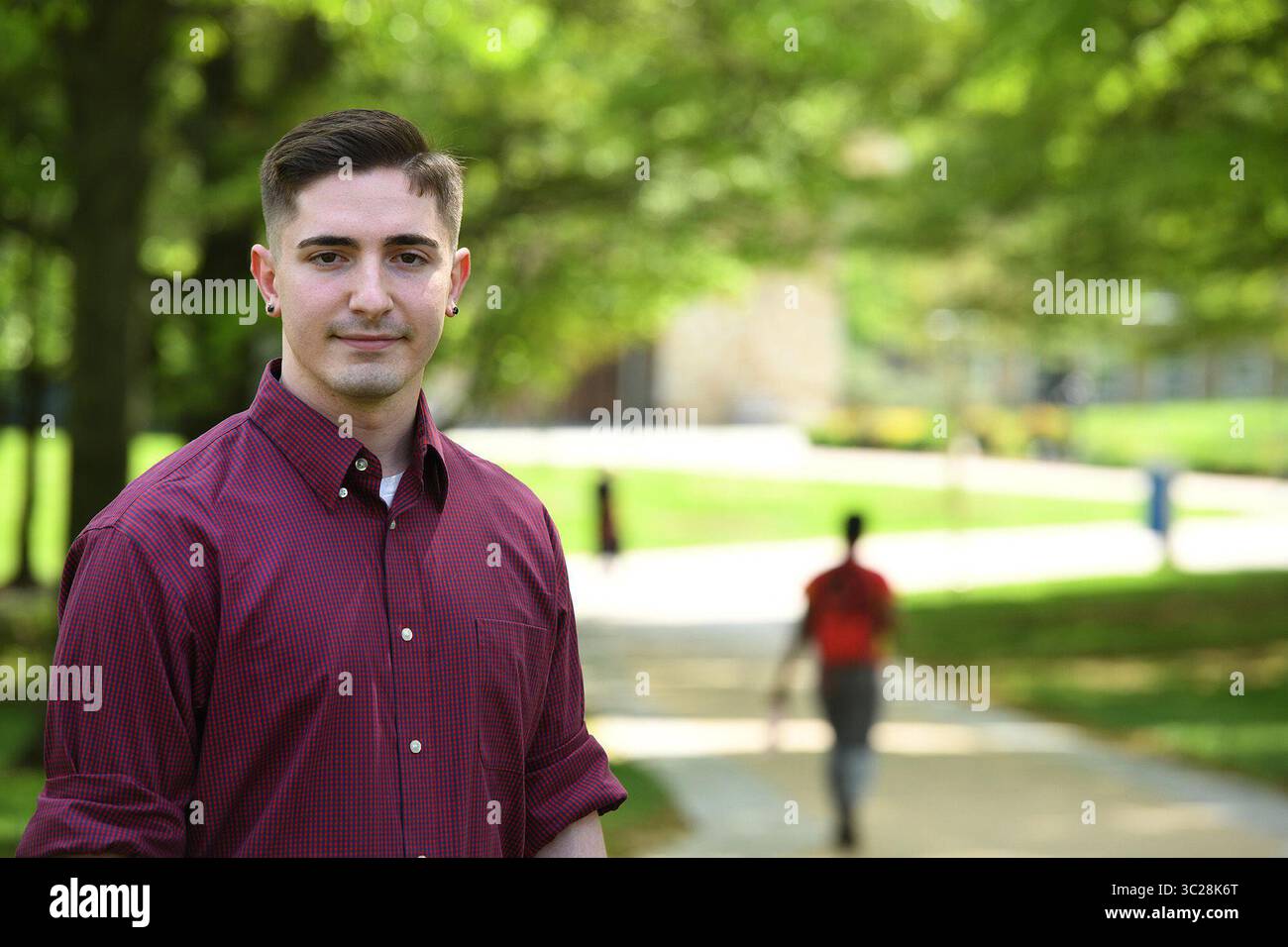 23 aprile 2019 - Towson, MD, Stati Uniti - Nick Moore è un 21enne del Goucher College che ha detto che trovare un lavoro che lo aiuti a pagare i prestiti degli studenti è una priorità. (Immagine di credito: © TNS via cavo ZUMA) Foto Stock