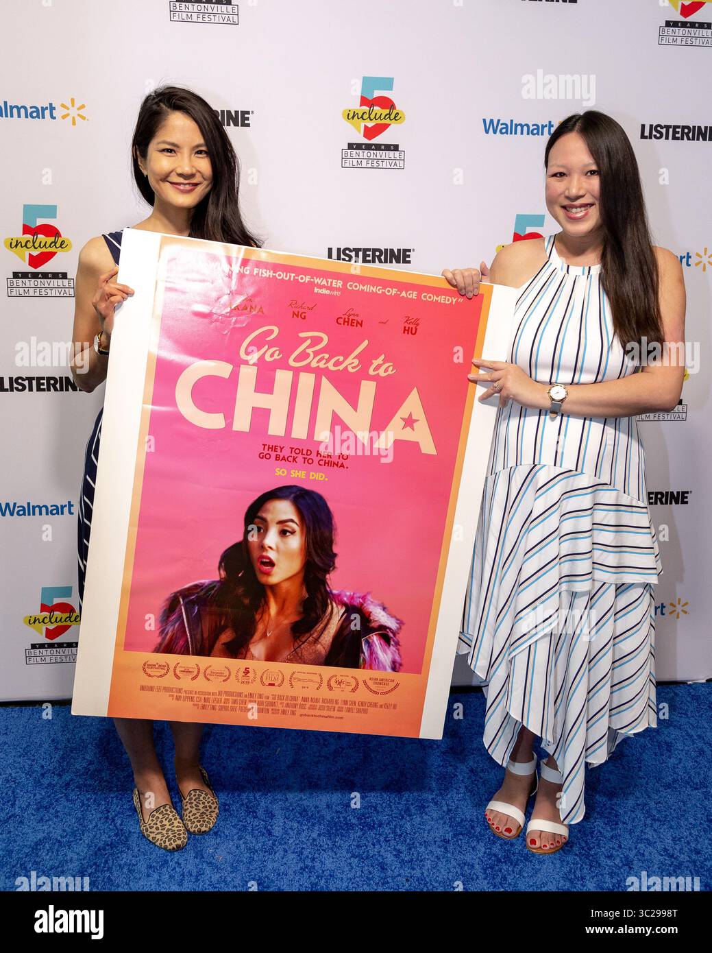 8 maggio 2019 - Bentonville, Arkansas, Stati Uniti - LYNN CHEN e la regista EMILY TING di GO BACK TO CHINA durante l'evento inaugurale del Bentonville Film Festival al Crystal Bridges Museum of American Art. (Immagine di credito: © Brent Soule'/ZUMA Wire) Foto Stock