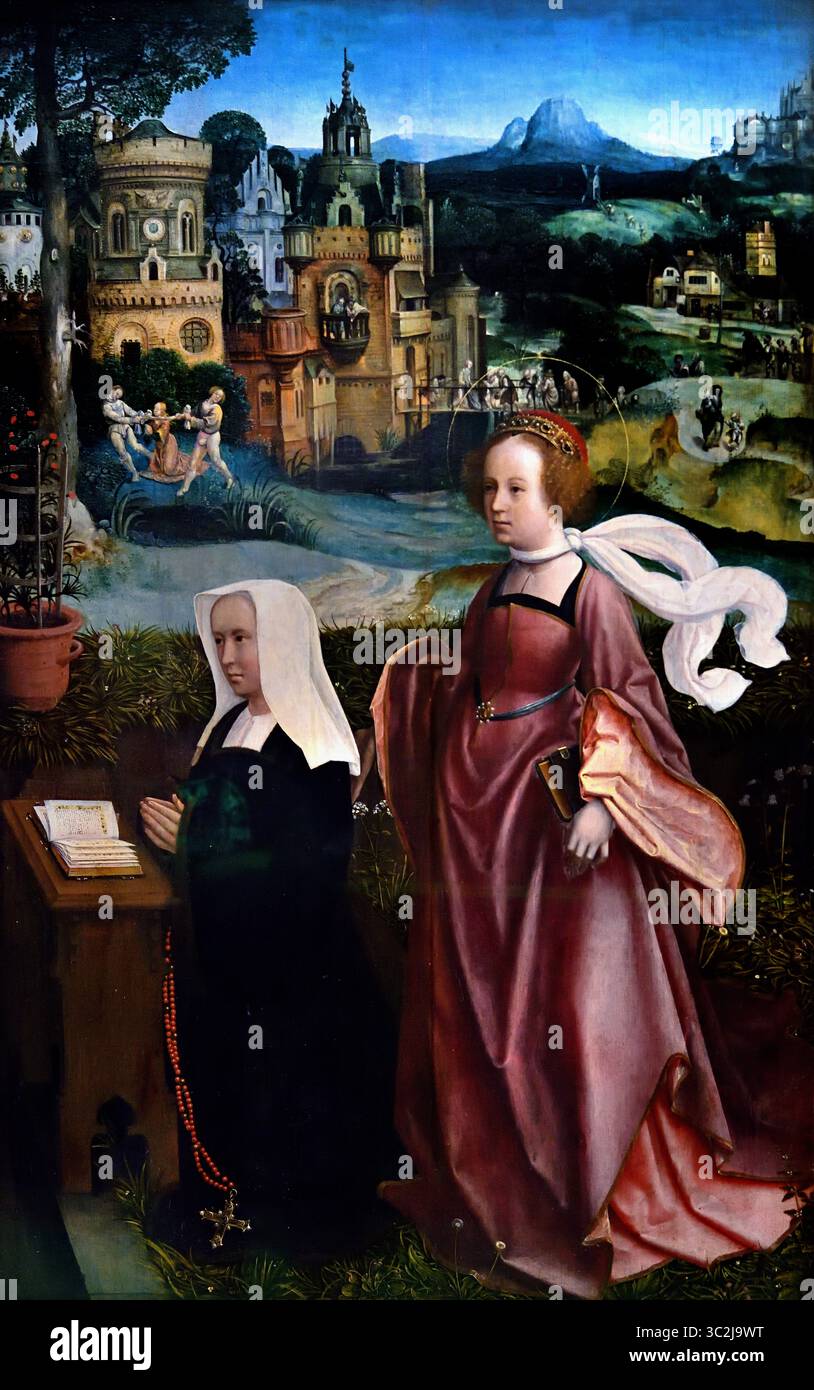 Saint Gudula, 1515 - 1521, XVI secolo di Jan Provoost 1470-1529 Groeningemuseum, museo municipale, Bruges, Belgio, fiammingo, ( la fondatrice si inginocchia qui davanti ad una panchina di preghiera in un cortile isolato ricoperto di piante, con una vista panoramica sottostante. Le scene di questo paesaggio si riferiscono alla vita della sua santa patrona, Santa Godelieve di Gistel, riconoscibile dal suo attributo: Il tessuto con cui fu strangolata è legato al collo. Sul ponte sullo sfondo, distribuisce cibo e vestiti ai poveri, e viene anche raffigurato il suo martirio. Foto Stock