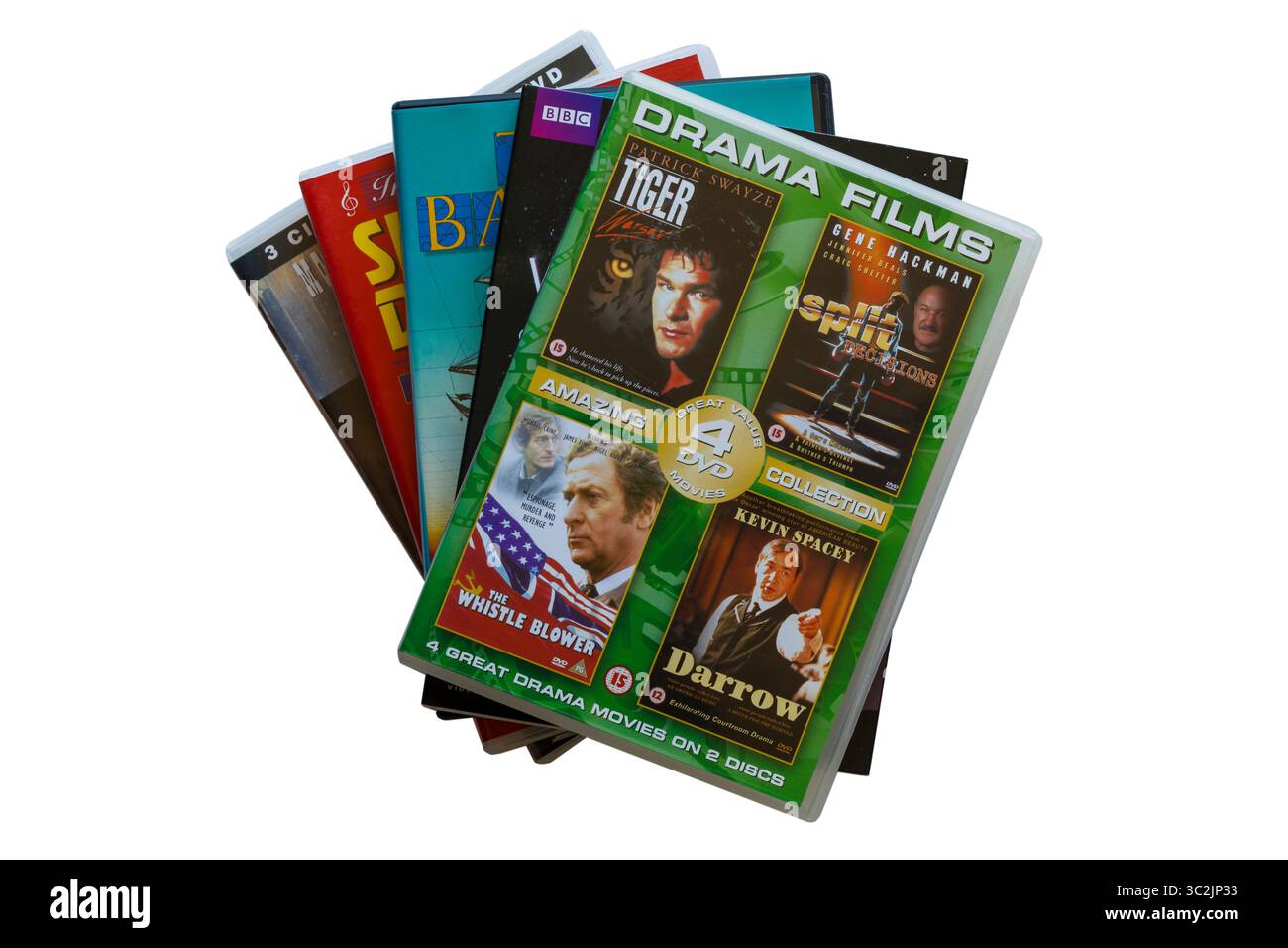 Un mucchio di DVD con film drammatici in cima isolati sul bianco - Tiger Warsaw, Split Decisions, The Whistle Blower, Darrow 4 grandi film drammatici su 2 dischi Foto Stock